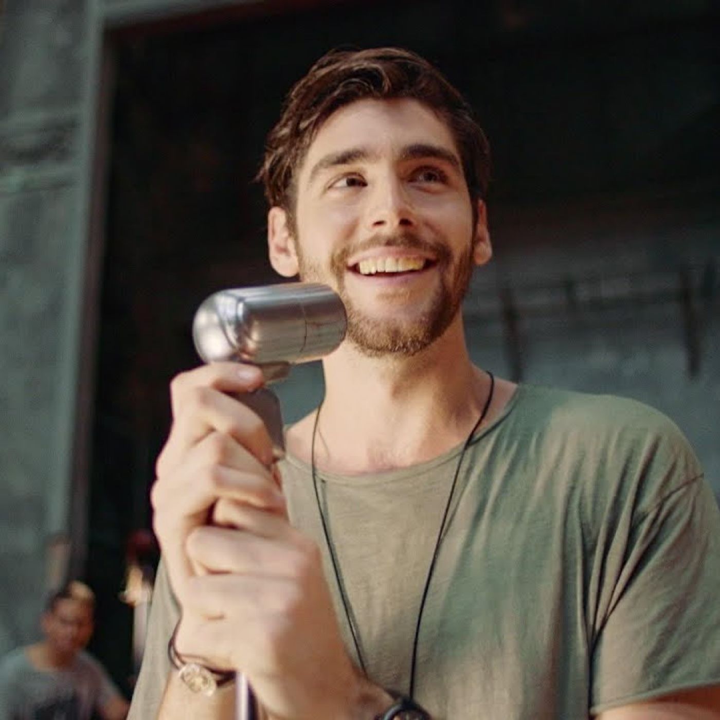 Sofia песня alvaro. Альваро Солер. Mia Sofia Alvaro Soler. Alvaro Soler альбом.