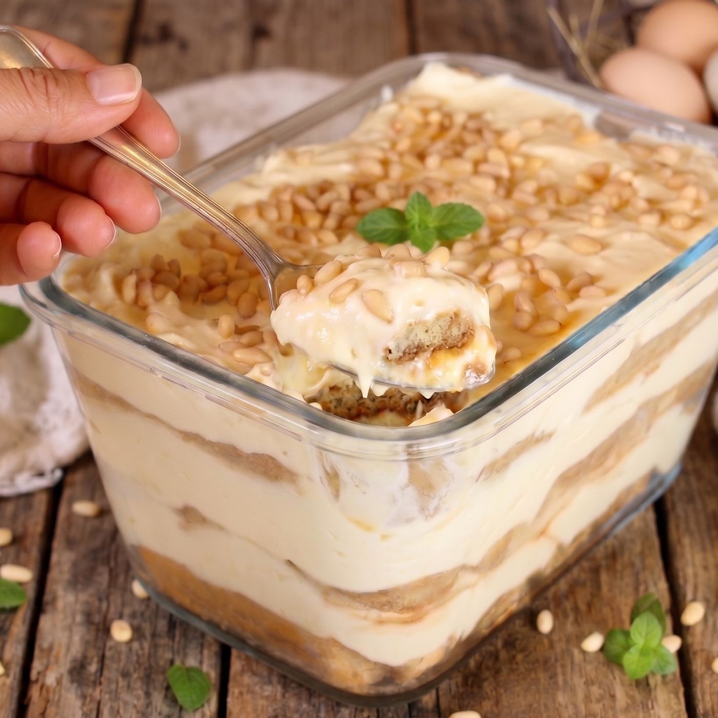 Tiramisù torta della nonna: la ricetta facile, vellutata e golosa episode artwork