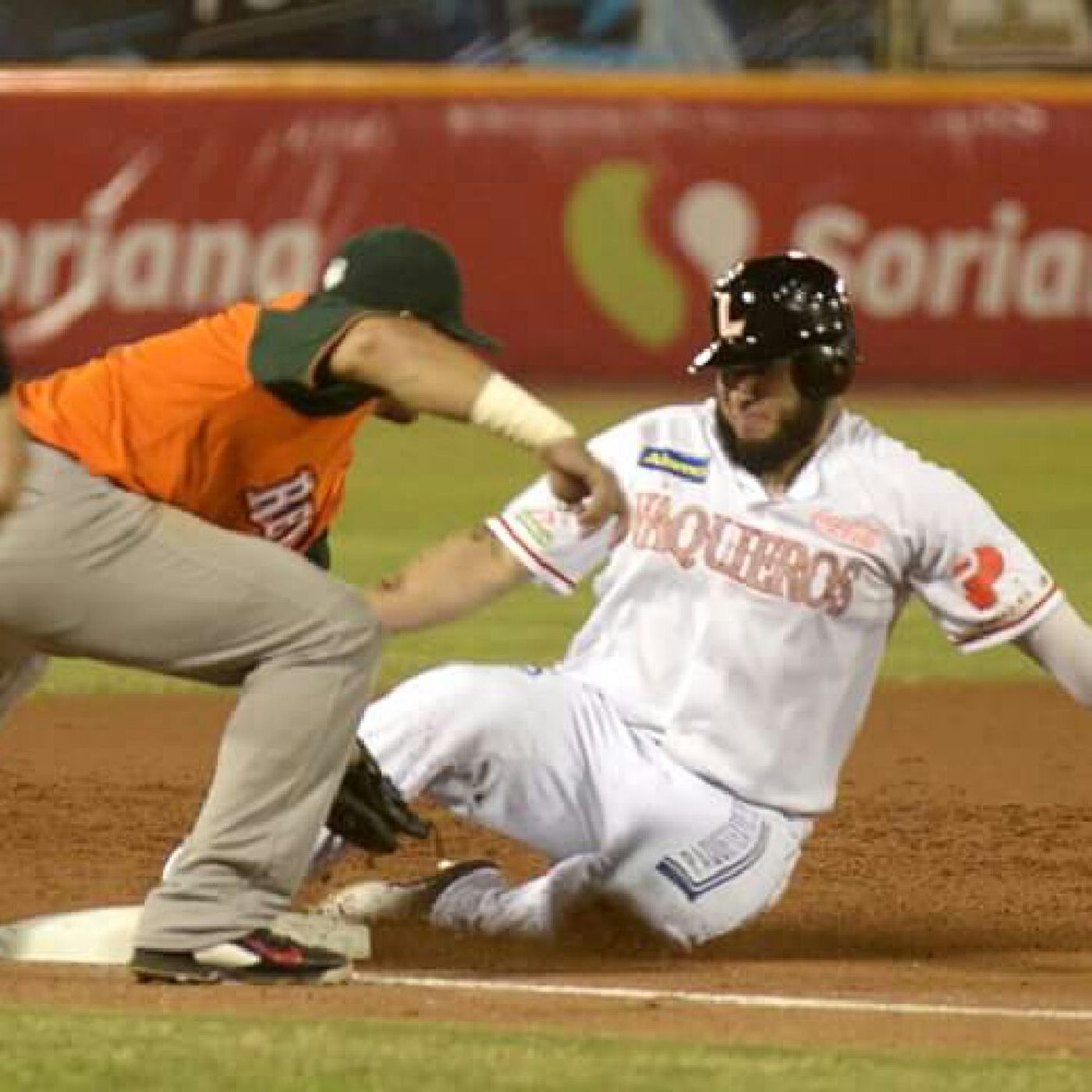 Pistas de Luis Carrizales