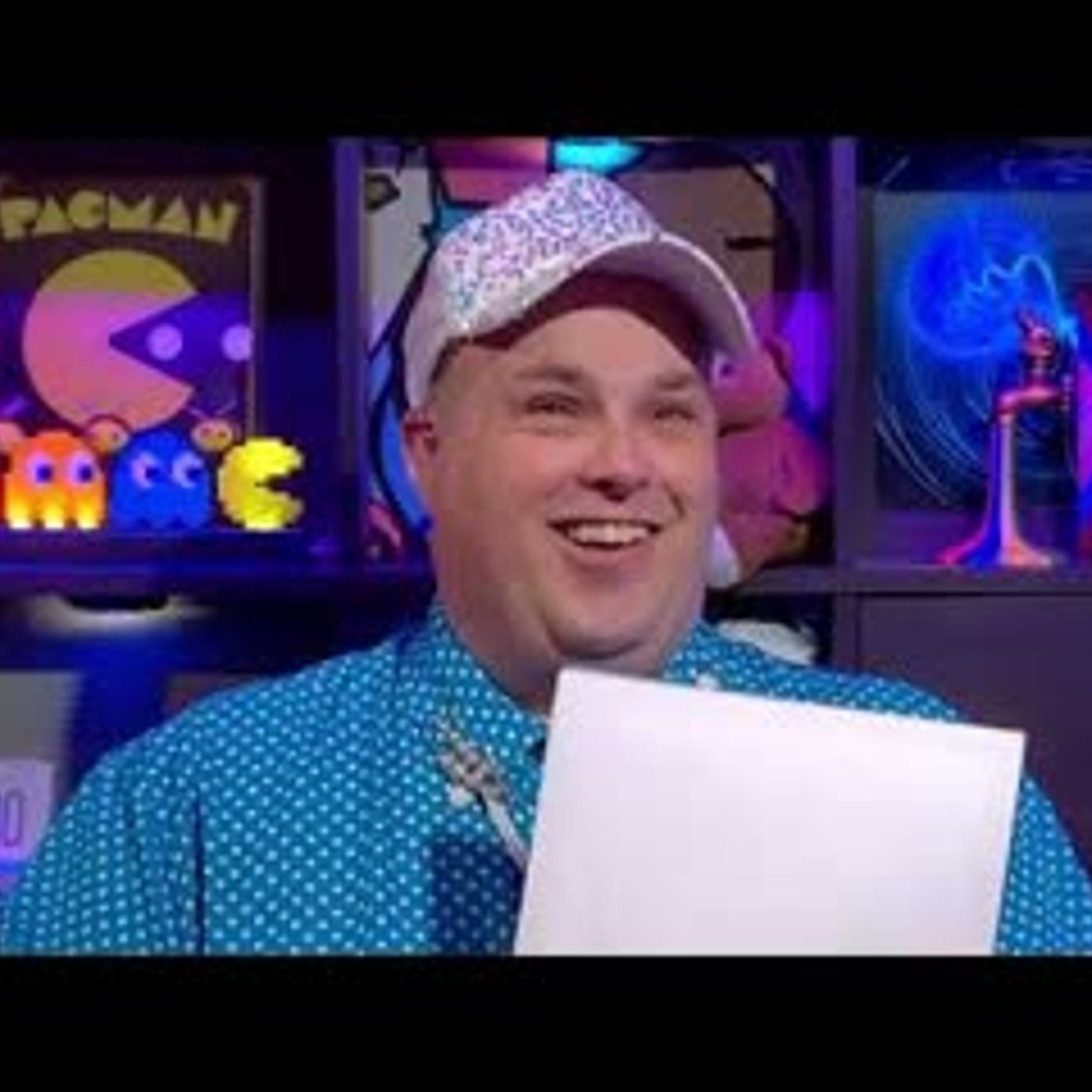 Poked My Finger - Chewing The Cud - S06E22