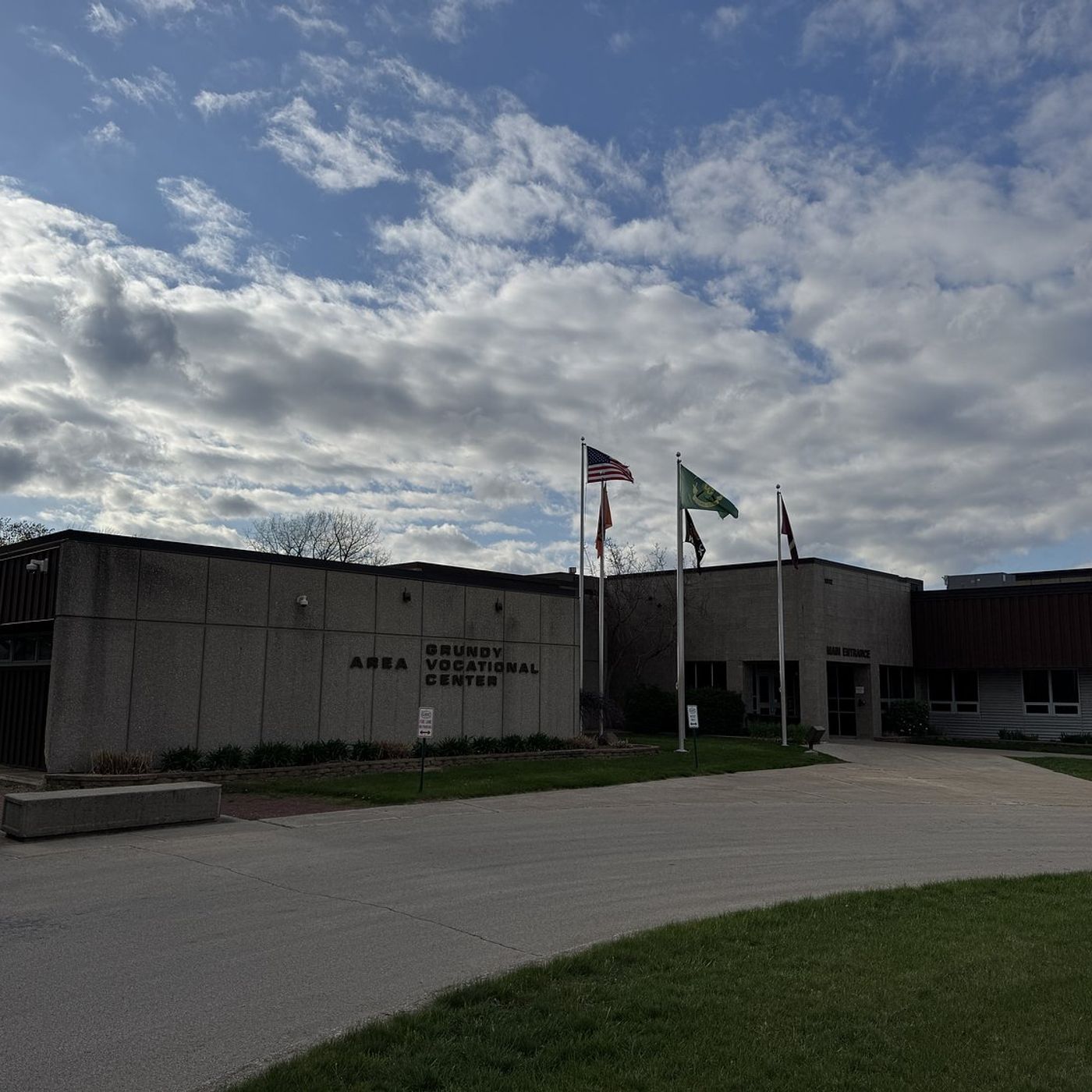 Six Minooka students earn Director Awards from vocational center episode artwork