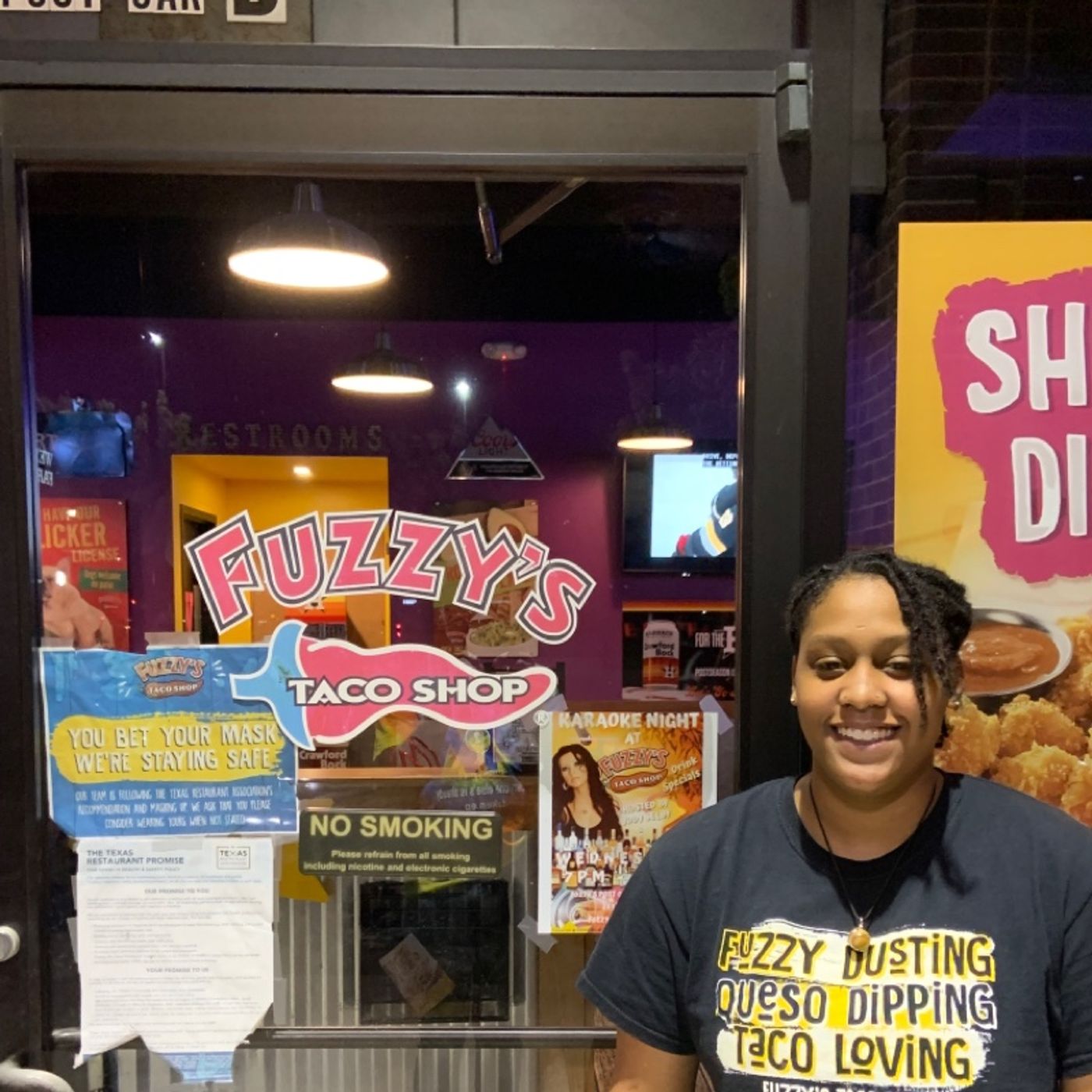 Karaoke 🎤 night @ Fuzzy’s