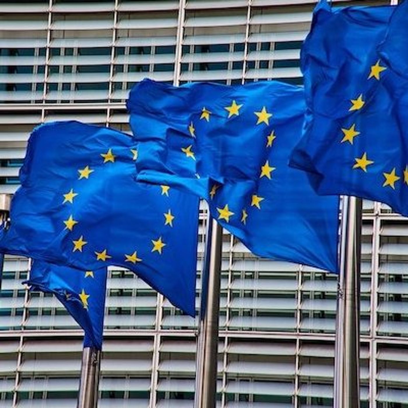 Google e Facebook nel mirino dell'Antitrust UE episode artwork