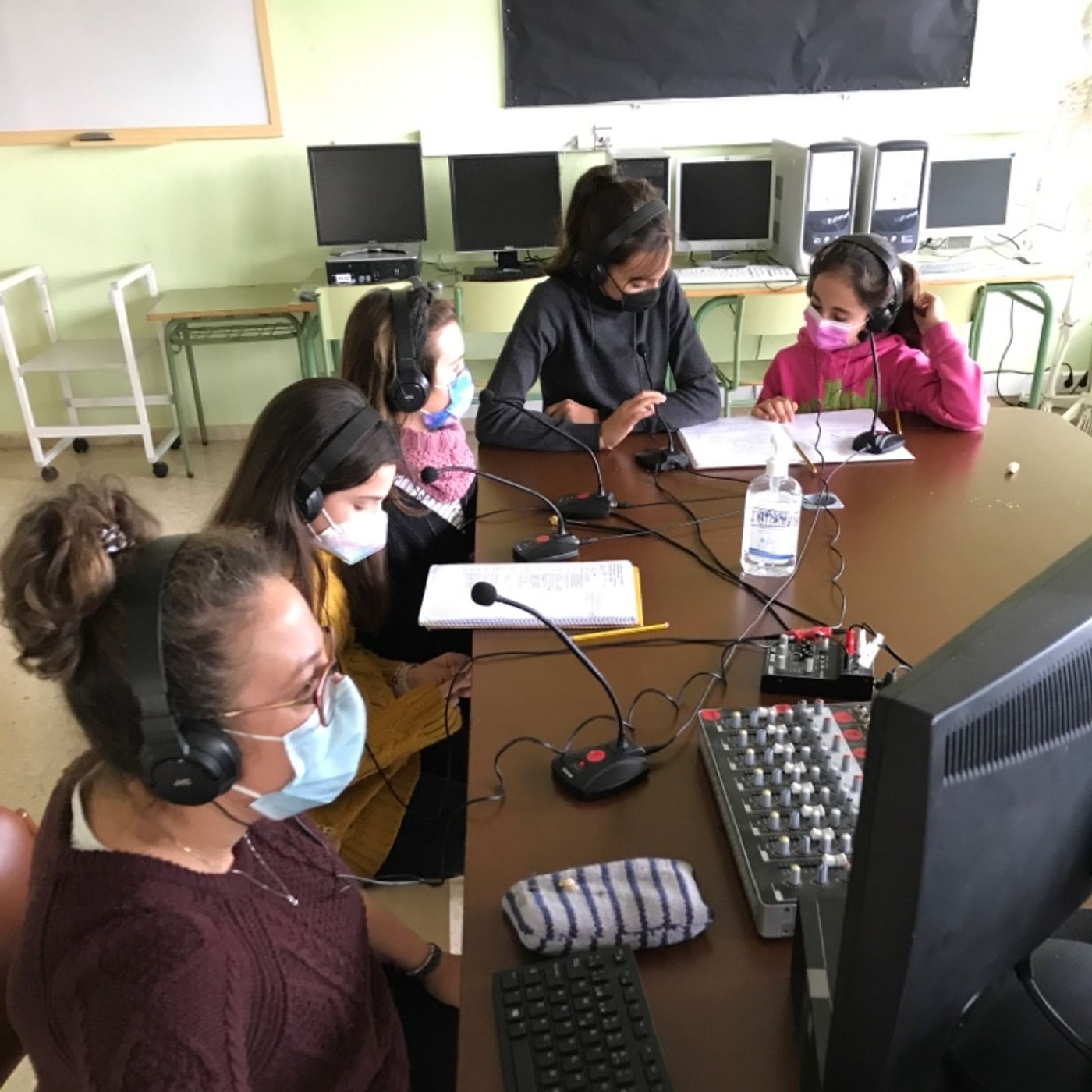 6A RUBEN - Martina, Carla, Alicia y Alba - Personal Interview to Alicia