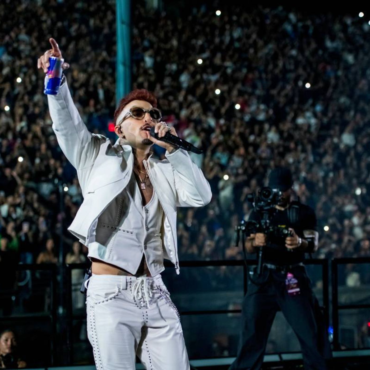 Rauw Alejandro Shows Full Artistic Evolution During Triumphant Forest Hills Concert episode artwork