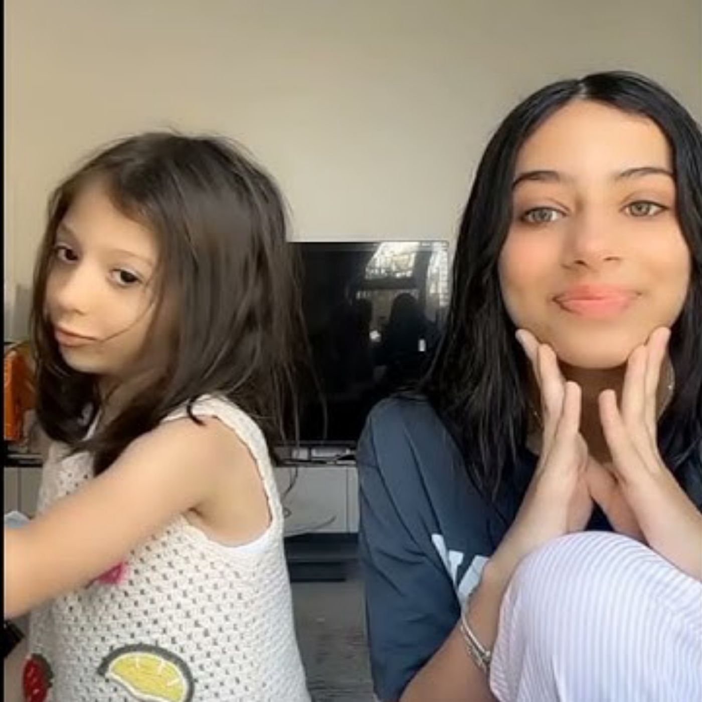 🎁❤️ ميرا تفتح هدايا عيد ميلاد لولو! 🥰✨