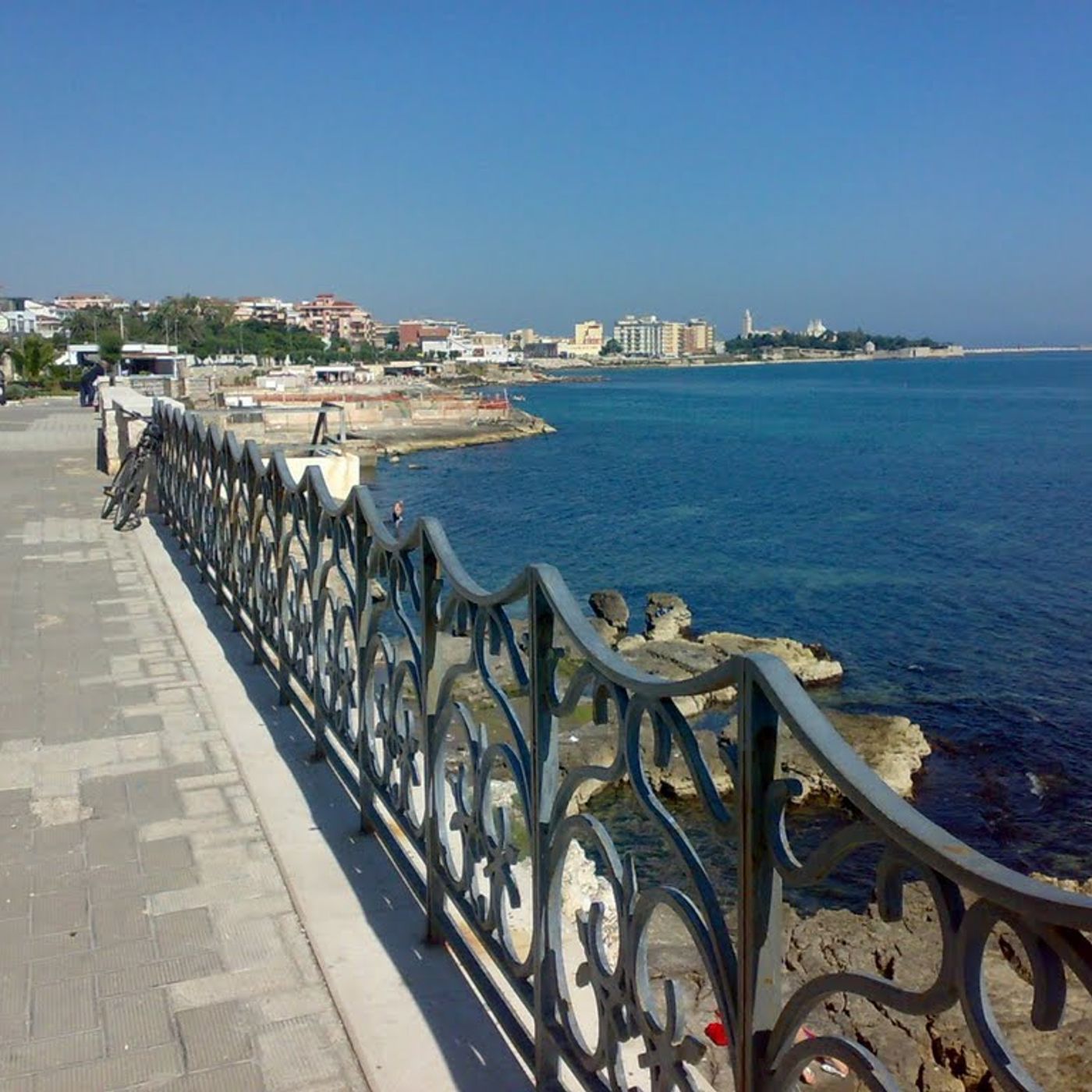 Seasides/beaches
