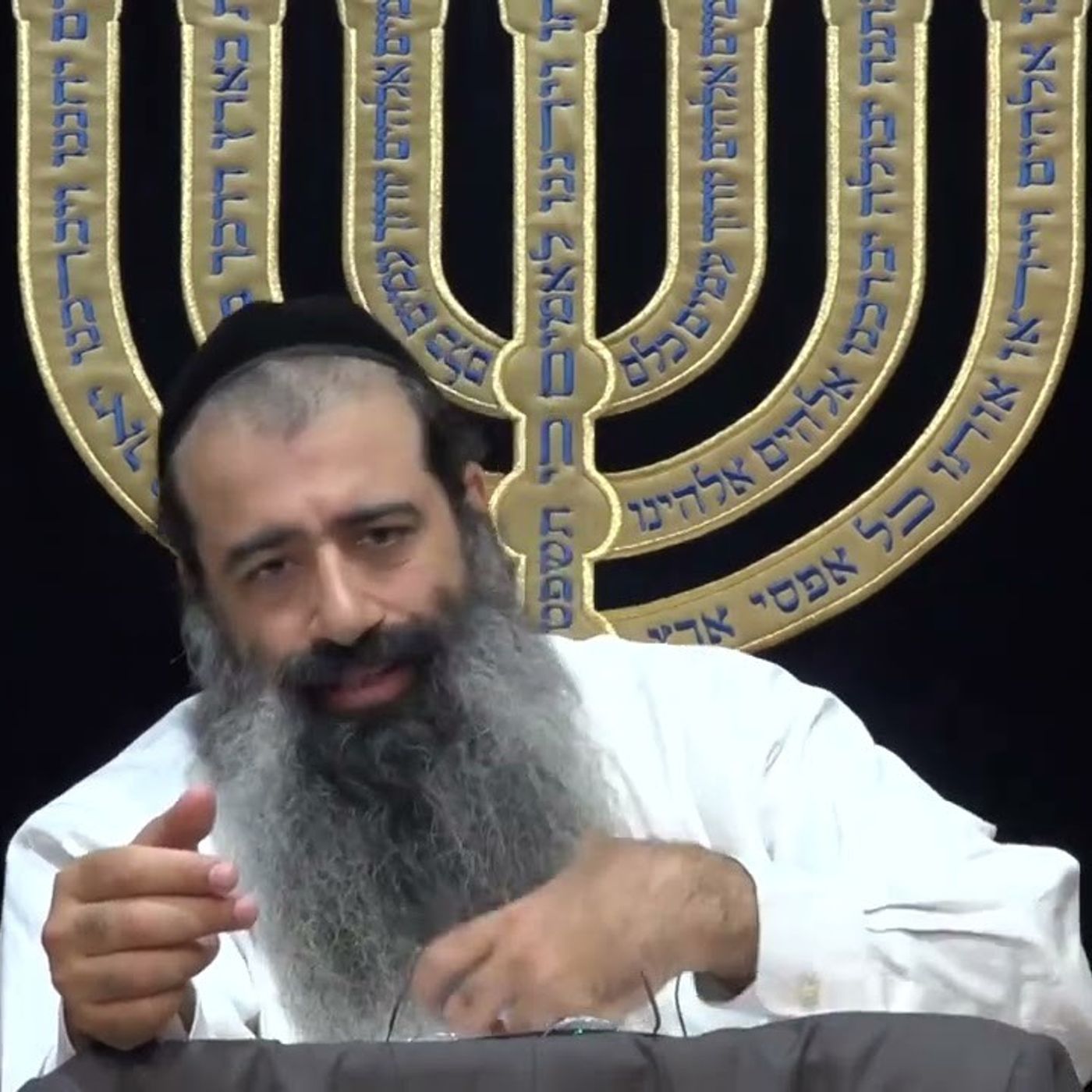 כל הפעולות נמשכות ממנו, והוא אין לו פעולה שיעור 5 | שלילת התארים | אליו ולא למידותיו  הרב מאיר מועלם episode artwork