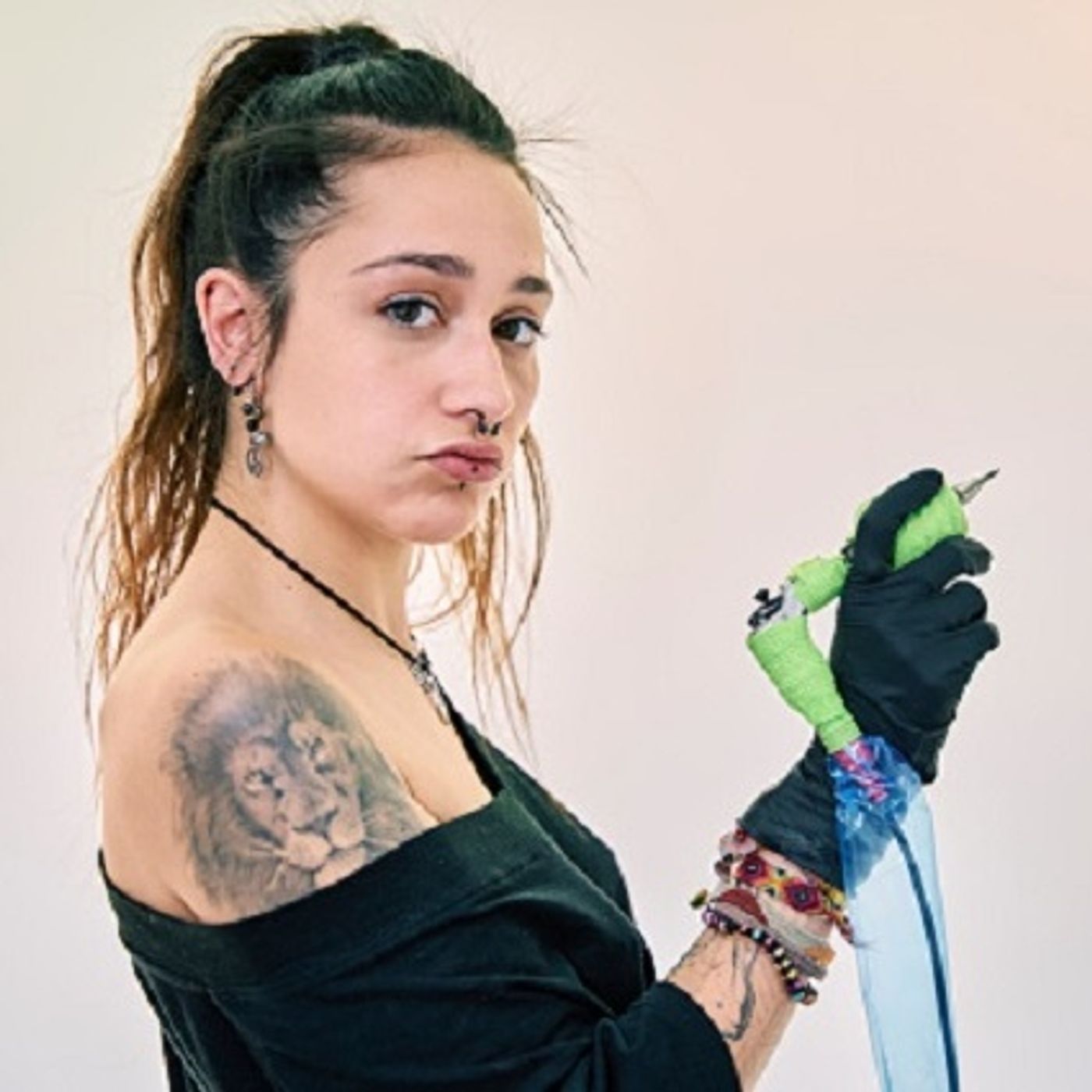 (Smile File) 100-year-old wants a new tattoo for her birthday episode artwork
