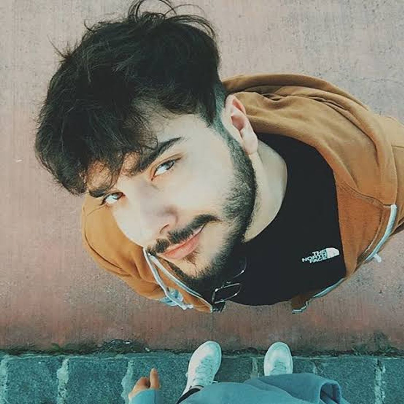 Hakan Emirhan