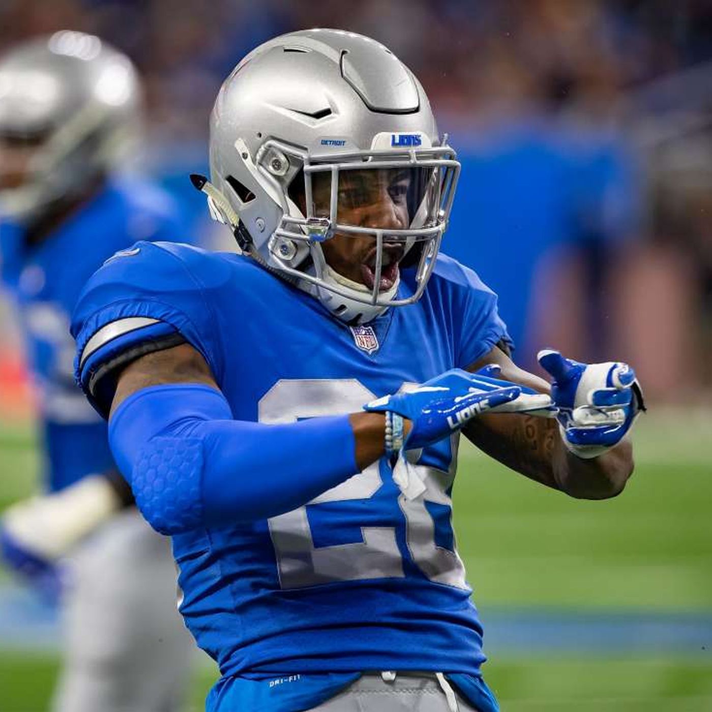Chase Young Suspension, Illinois-MSU & Lions-Bears Previews, & Quandre Diggs Speaks Out episode artwork
