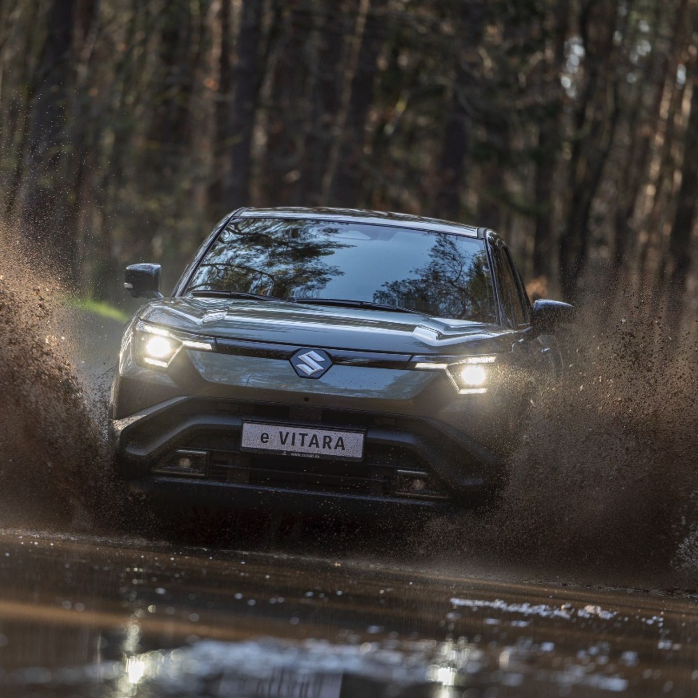 Suzuki eVitara - Il primo SUV a emissioni zero della casa giapponese episode artwork