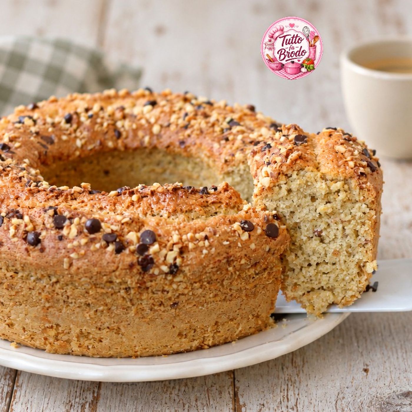 Ciambella con farina d’avena e nocciole soffice e golosa episode artwork