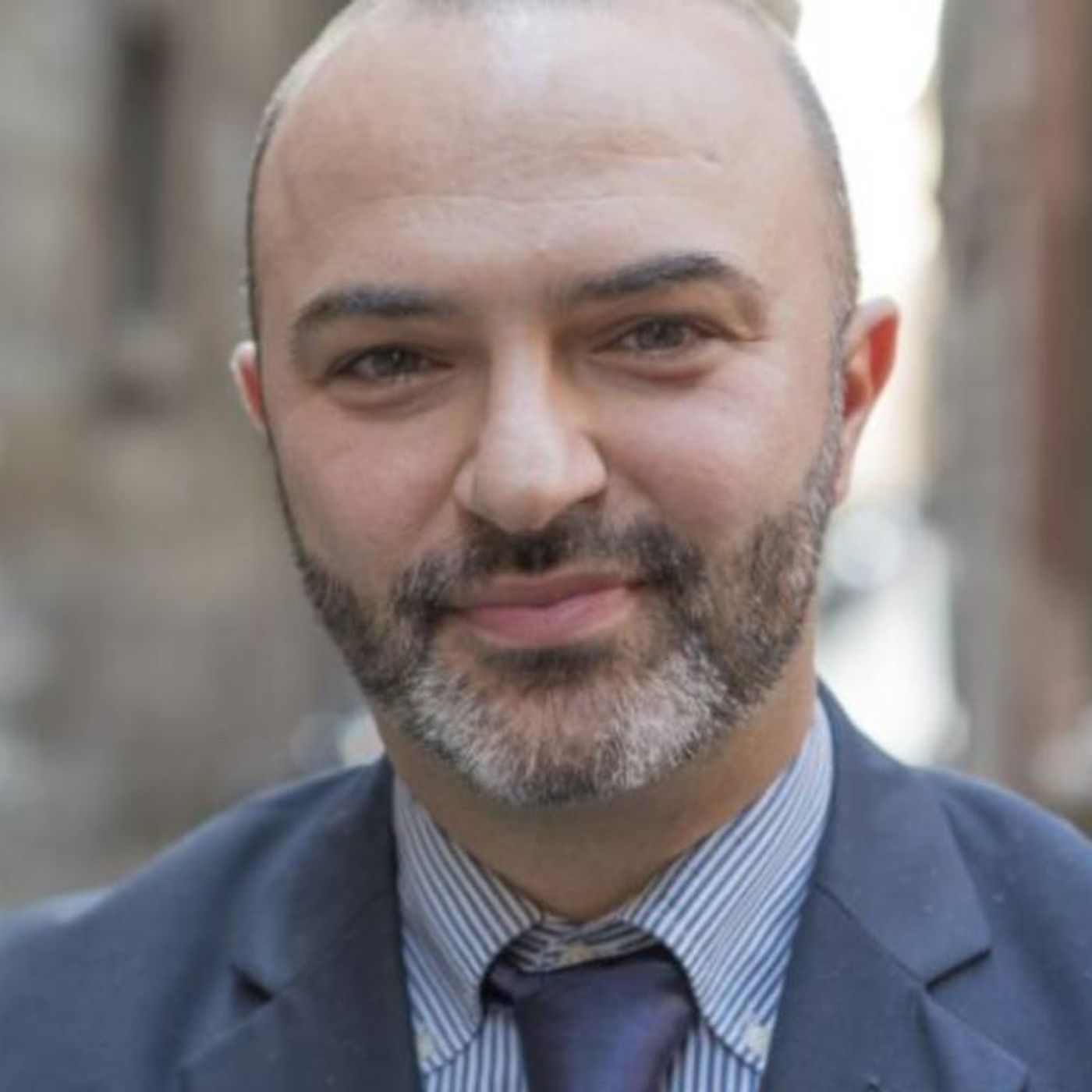 Il ventriloquo Max Bugani
