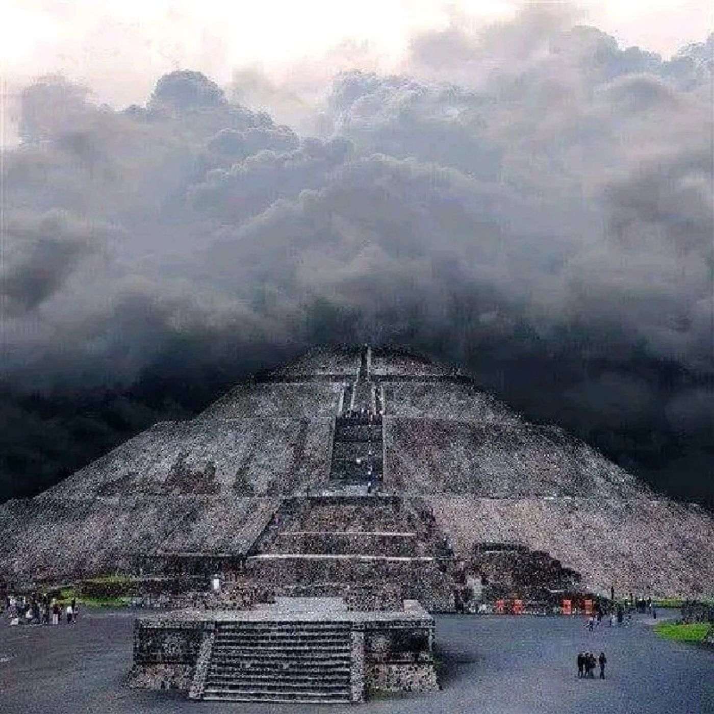 Episodio 1Culturas prehispánicas y sus misterios.... Teotihuacan la ciudad de los dioses y su relevancias en la historia de la humanidad episode artwork