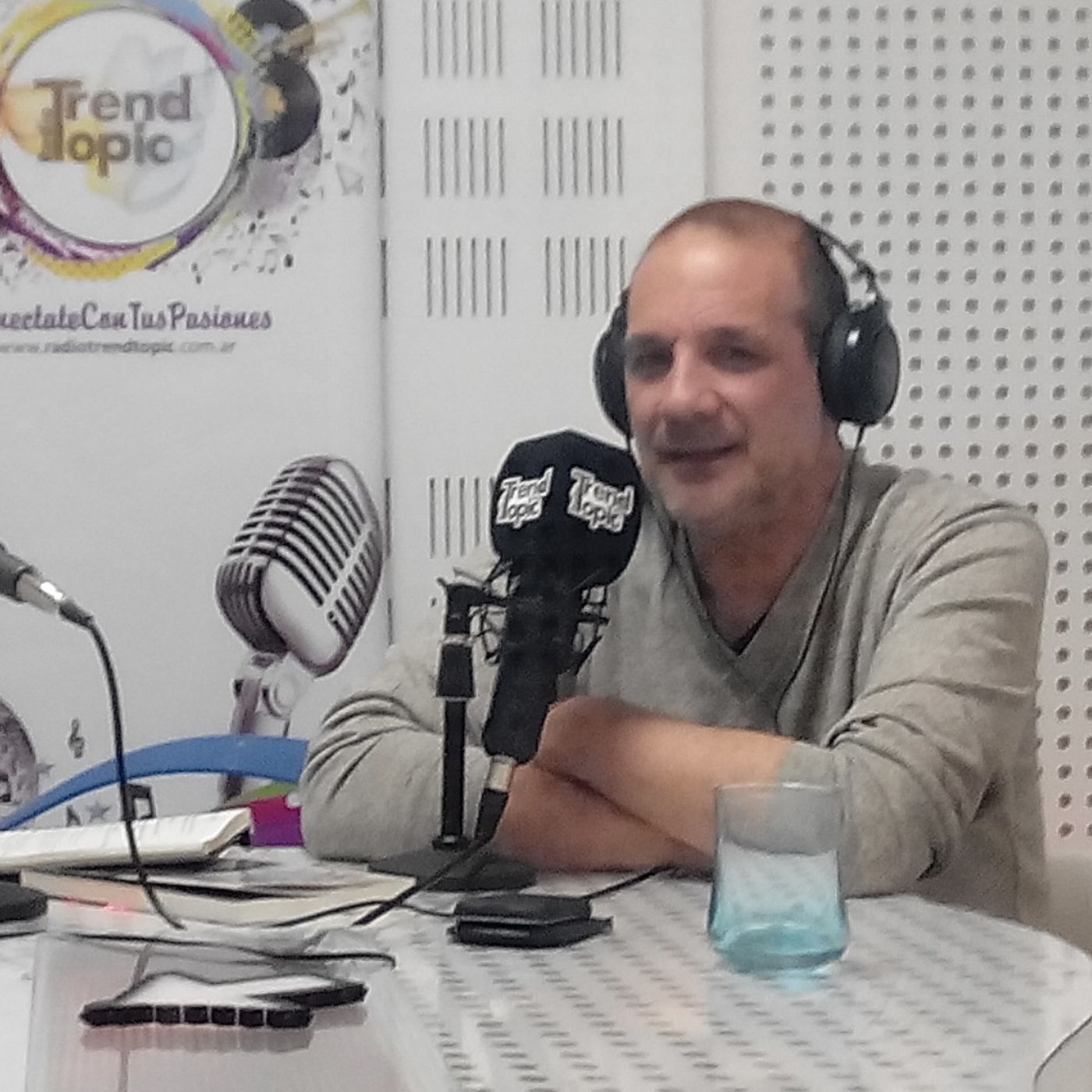 Noche de Letras 2.0 - Radio Trend Topic