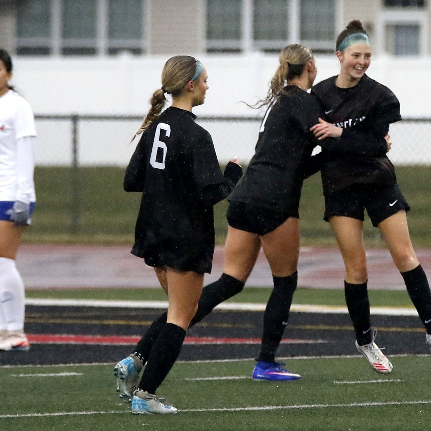 Emma Emricson scores twice, Huntley shuts out Larkin in season opener episode artwork