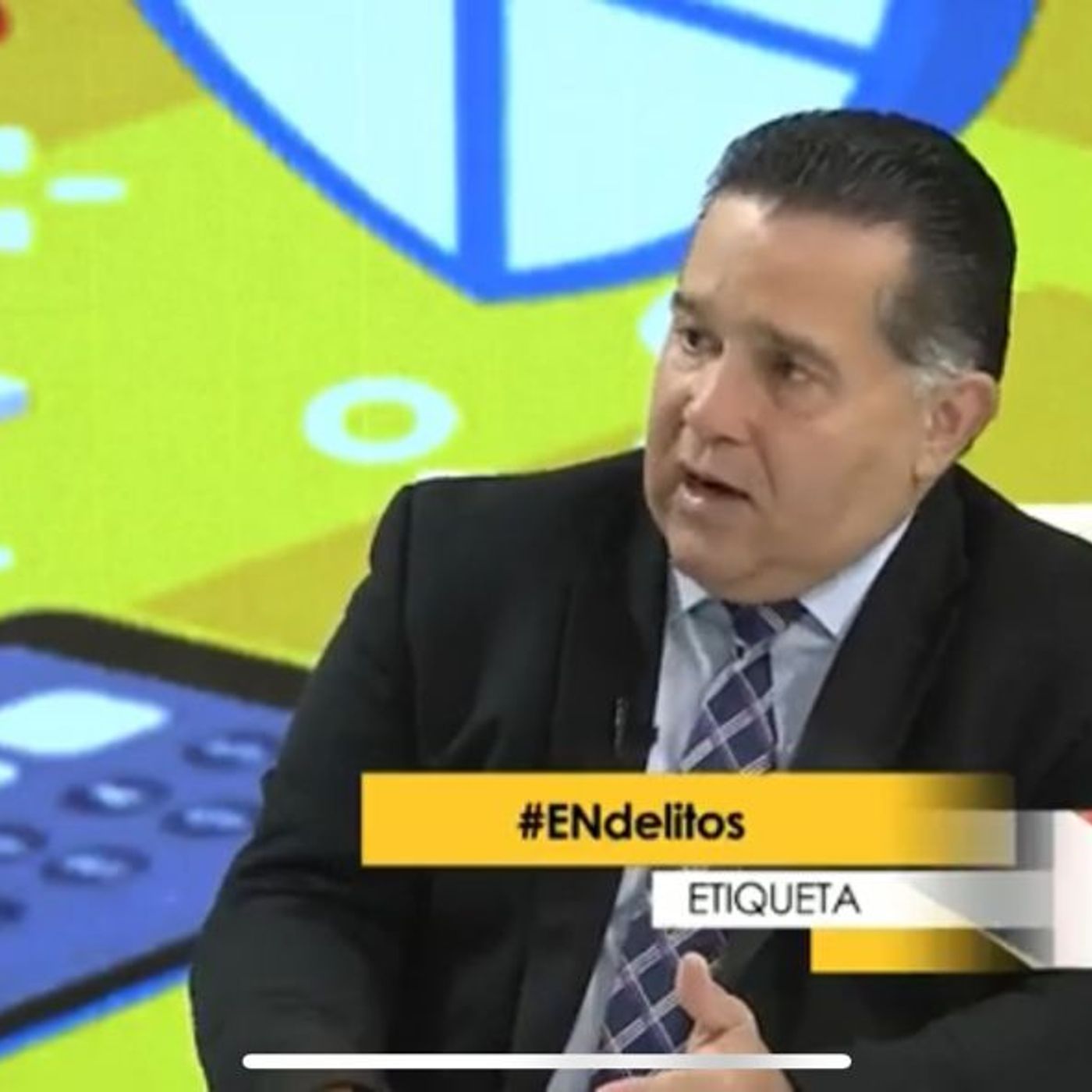 Delitos Informáticos, Seguridad Informática y Aspectos Legales con @RaymondOrta