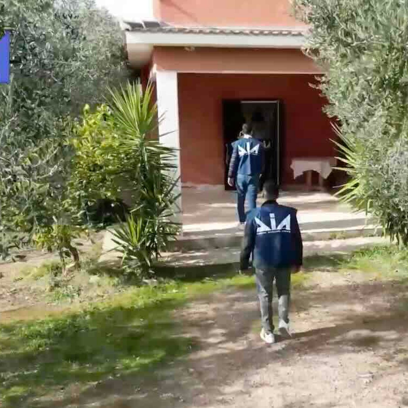 Colpo al clan dei Casalesi: sequestrati beni per oltre 2 milioni di euro a tre storici affiliati episode artwork