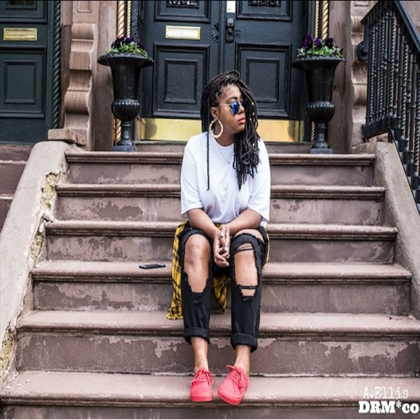 Two Twelvn With Tee cover art