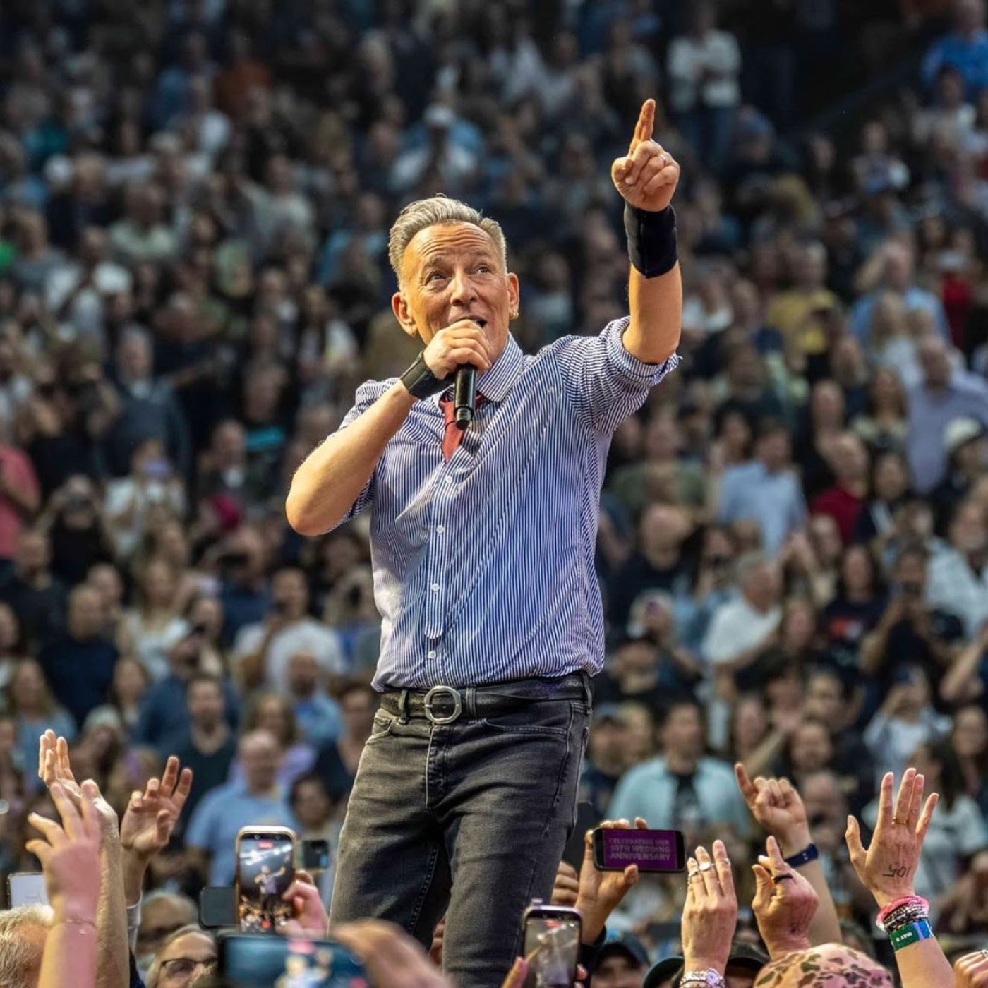Bruce Springsteen shares ‘Land Of Hope And Dreams American Tour (Philadelphia Freedom Cut)’ in bid to “reclaim the flag”
