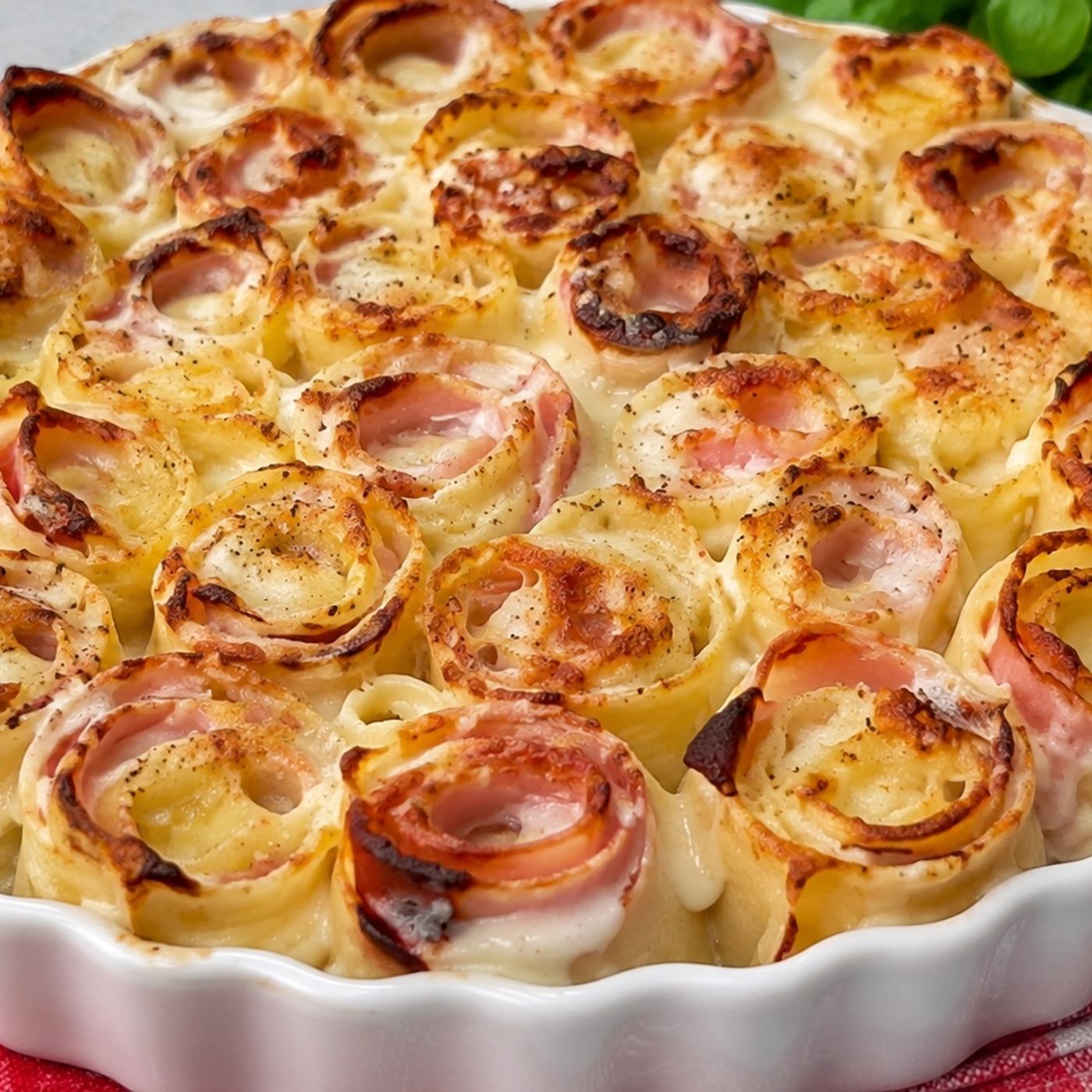 Rose di lasagna con prosciutto e formaggio episode artwork