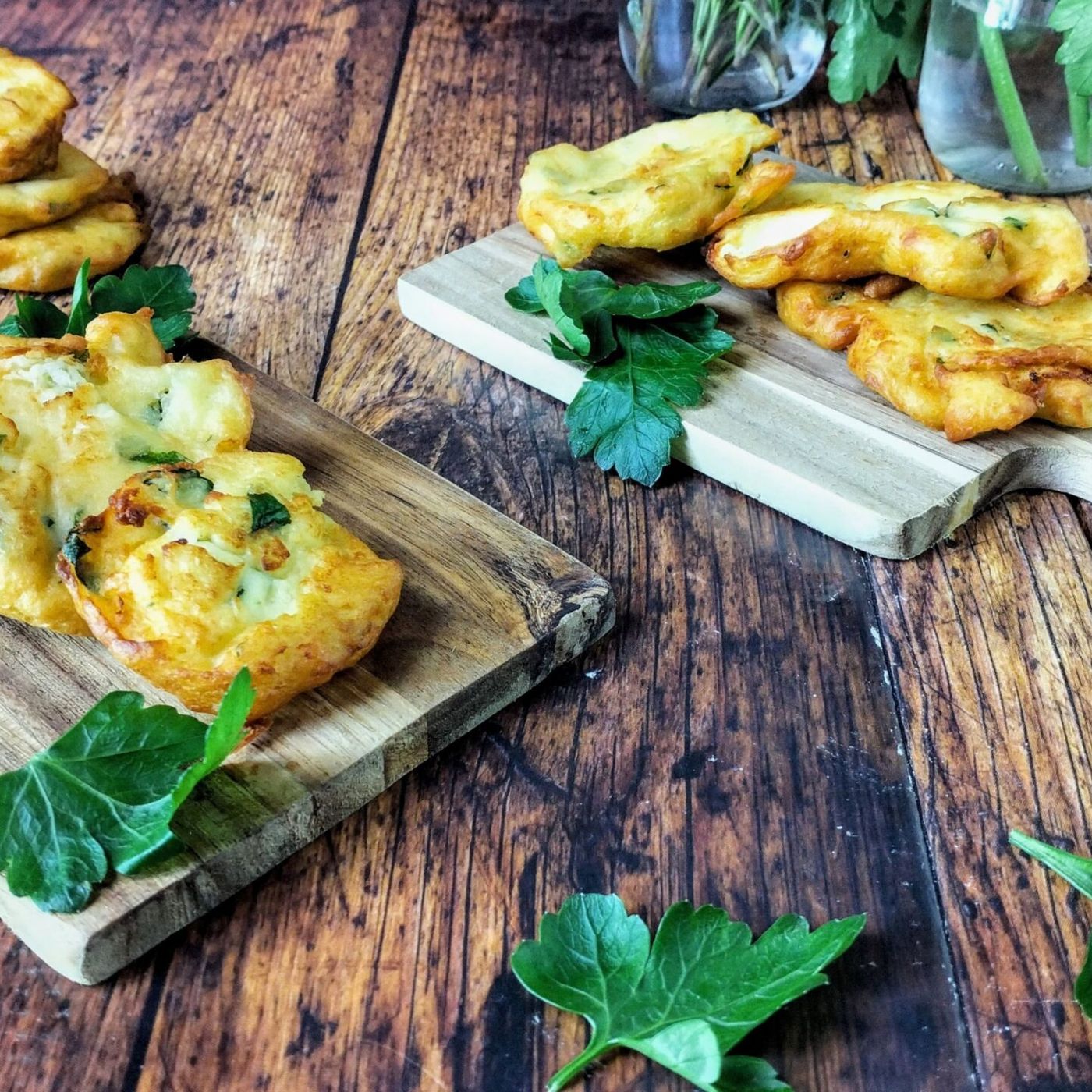 Frittelle di ricotta salate: dorate bontà dal cuore cremoso episode artwork