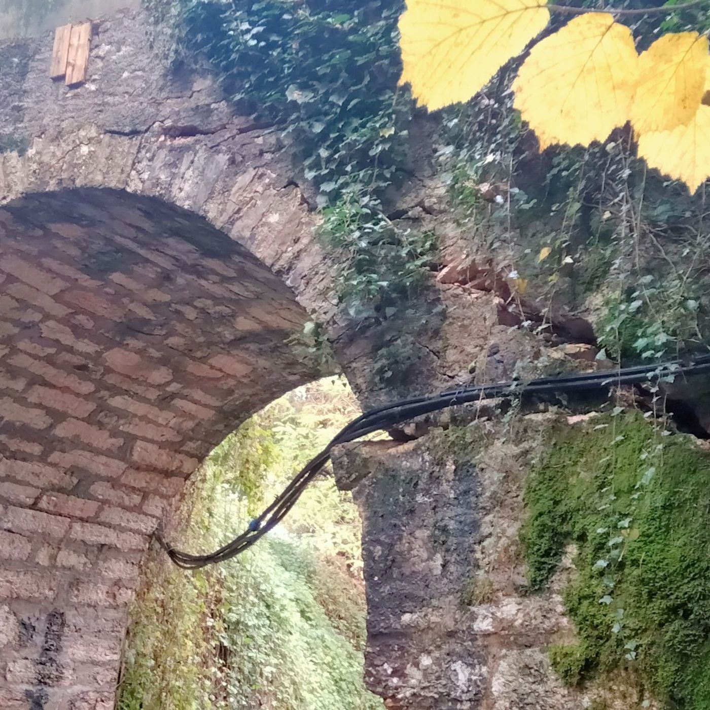 Magrè, il ponte di via Rive a rischio crollo imminente. Partiti i lavori per salvarlo