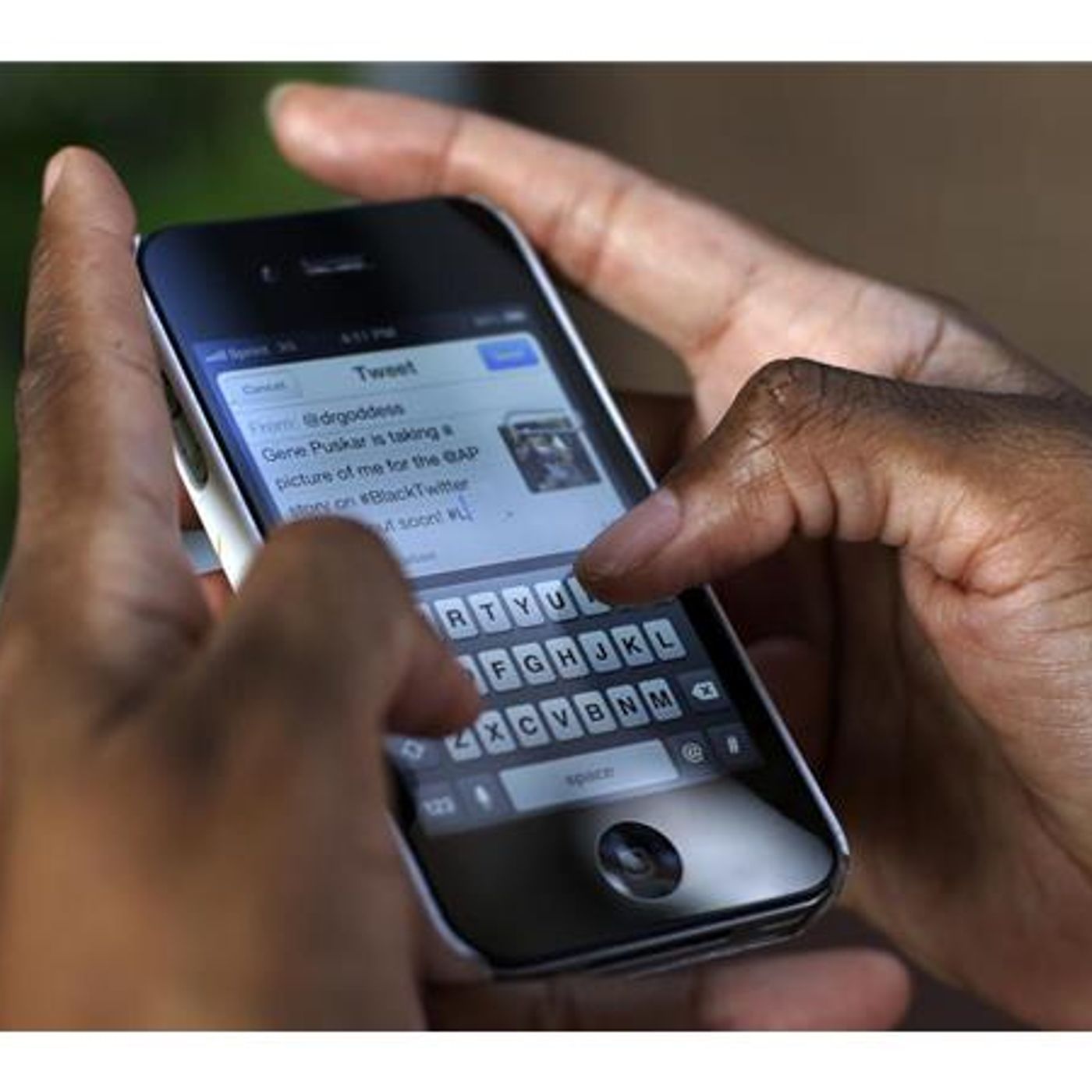 Living Off The Grid Radio