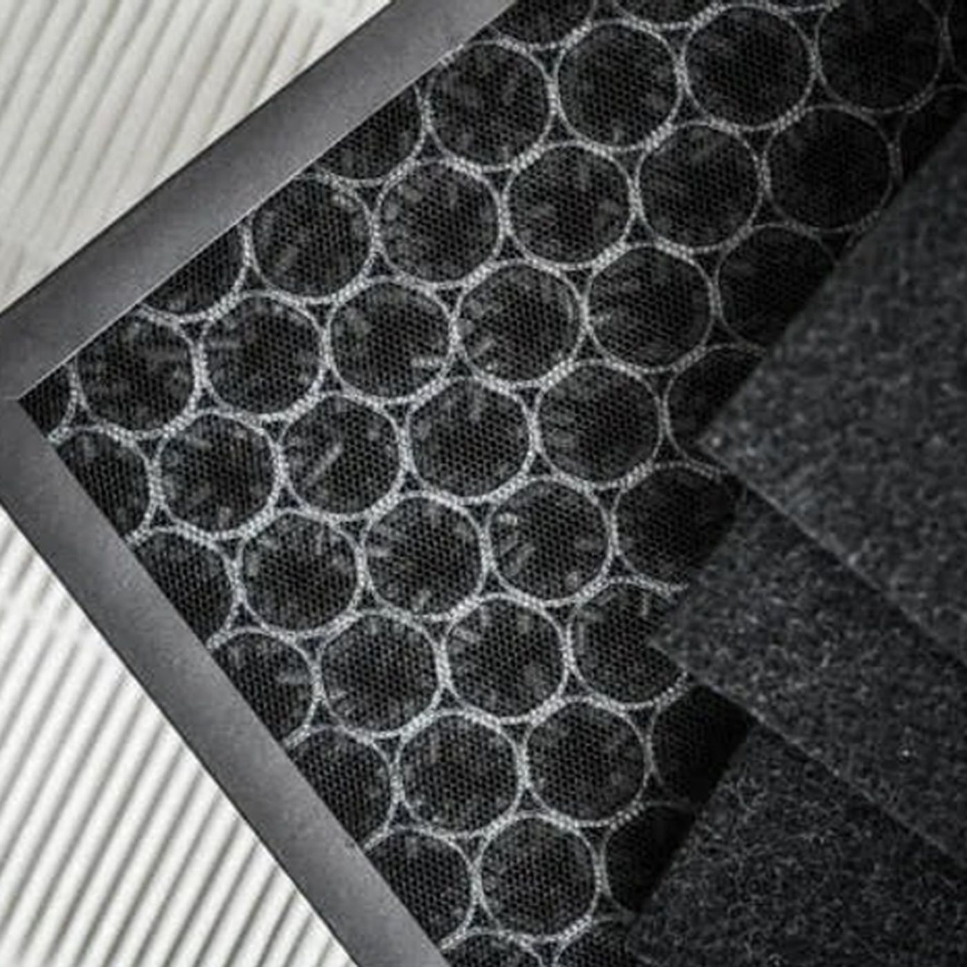 How Carbon Air Filters Work