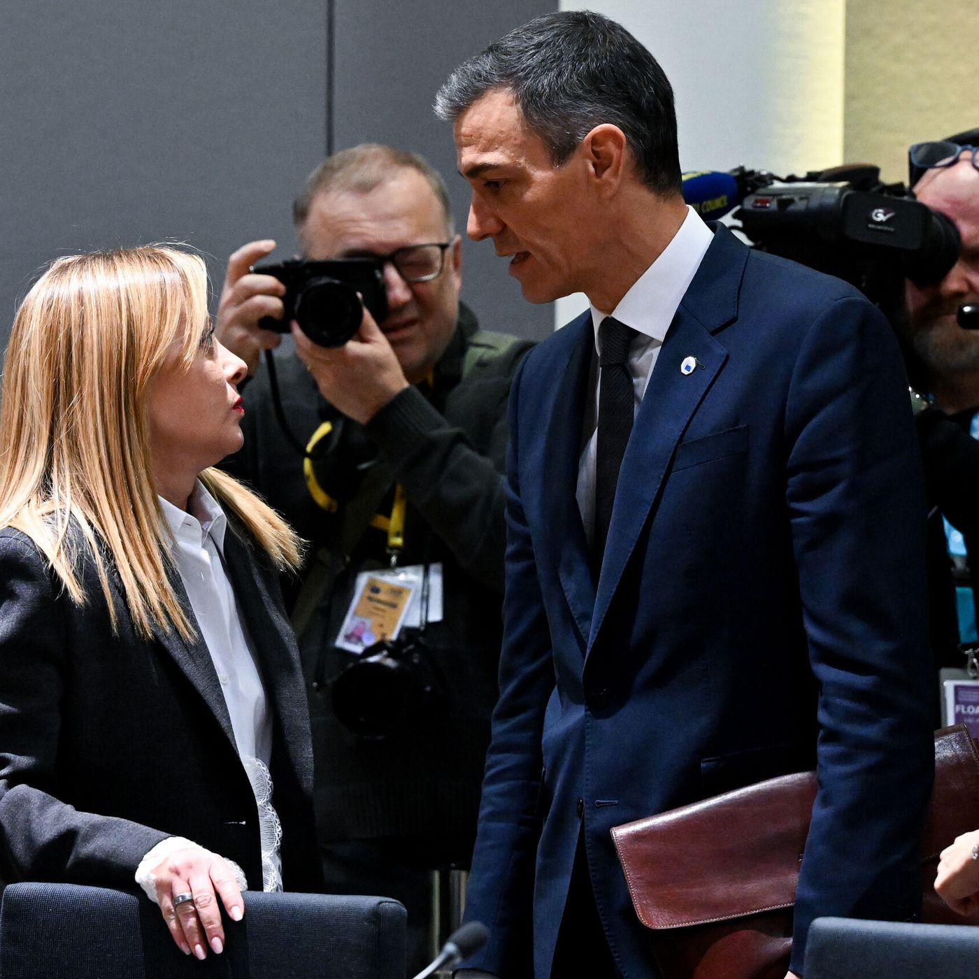 Monólogo de las 8:00: Sánchez y Meloni elevan el tono e imponen controles fronterizos