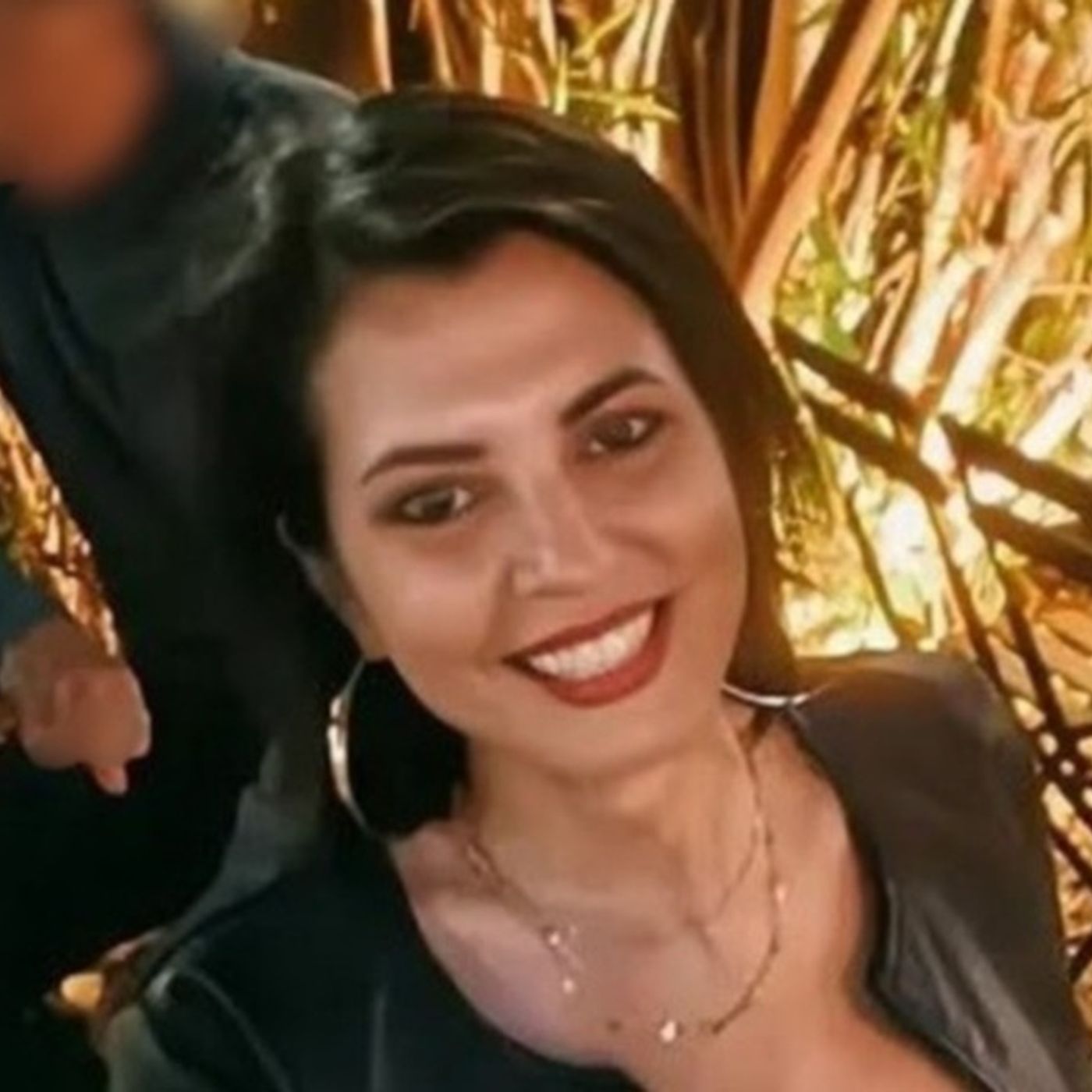 Lorena Isceri gettata dal cavalcavia a Barberino dall’ex. Dopo minuti di trattative si butta anche lui episode artwork
