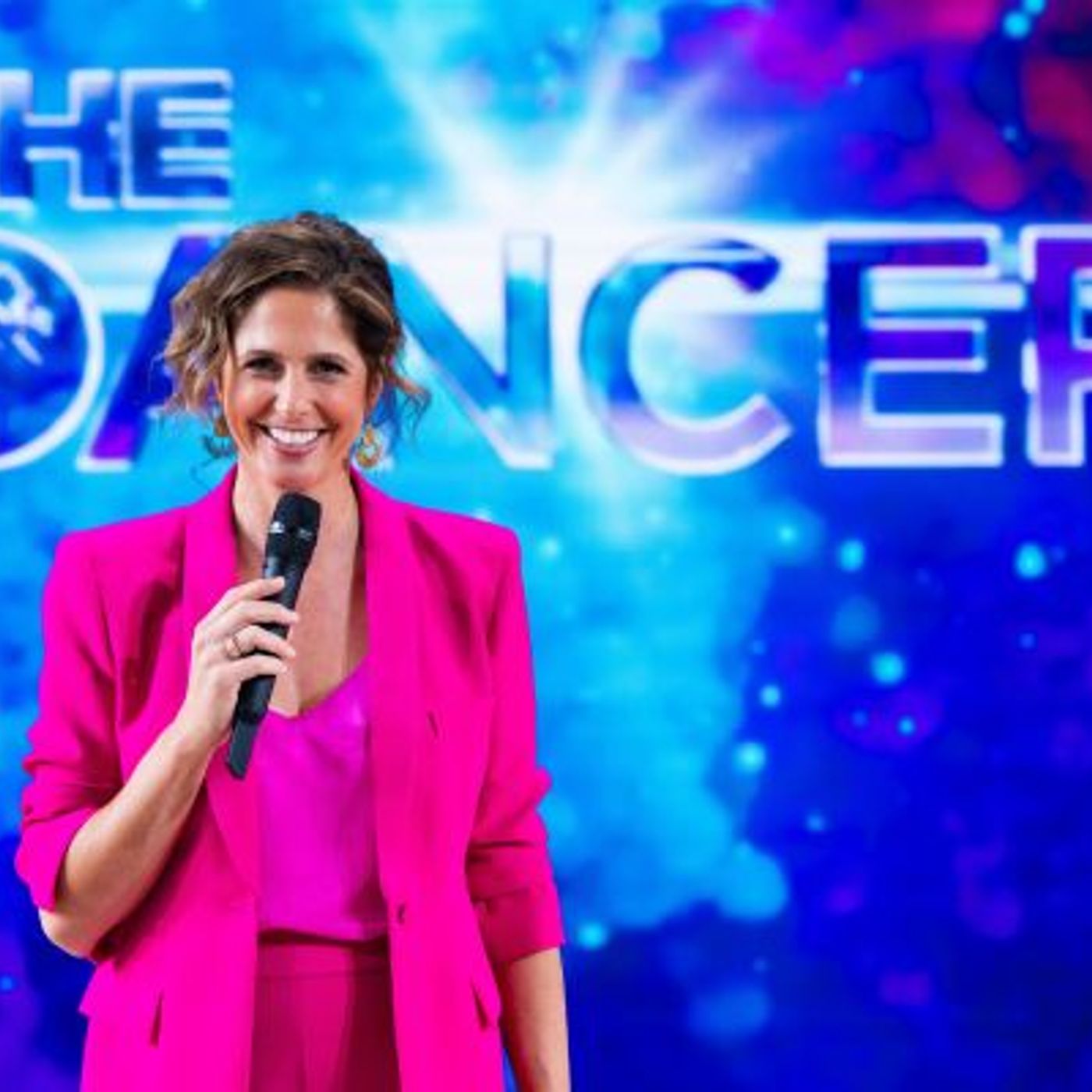 Sara de Paduwa, en route vers France Télévisions ? Elle pourrait remplacer Laurence Boccolini ! episode artwork