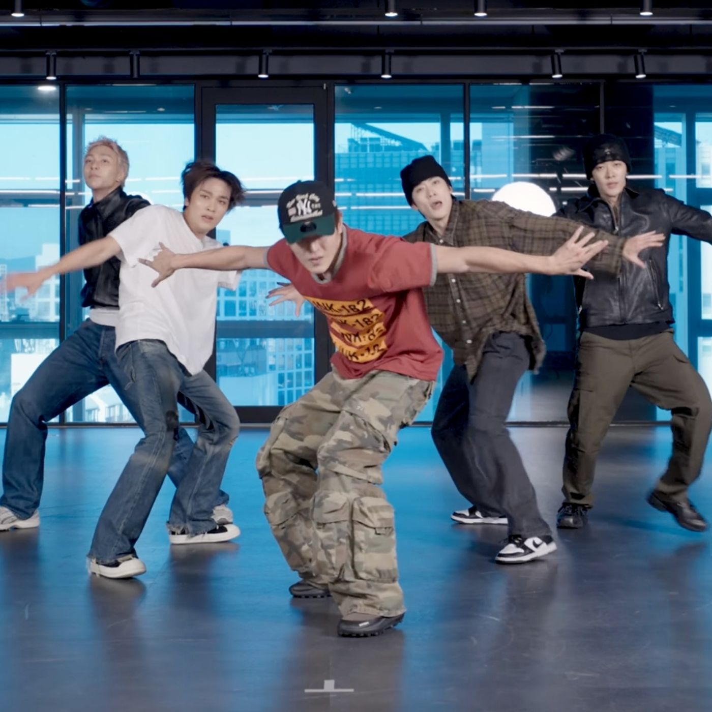 Watch: NCT 127 Goes Hard In Dance Practice Video For “Blingy” | Soompi episode artwork