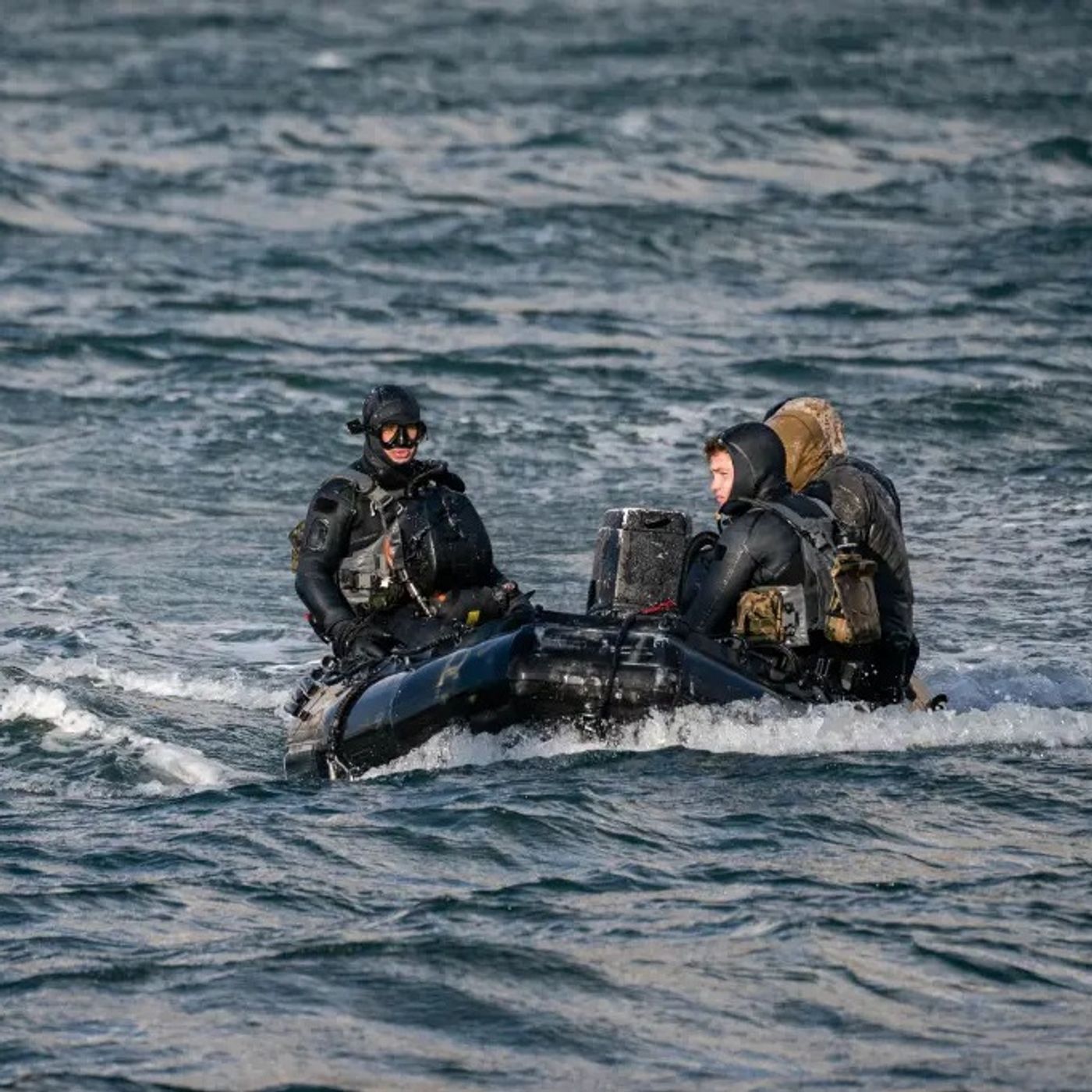 Inside risky Navy SEAL de-mining missions episode artwork