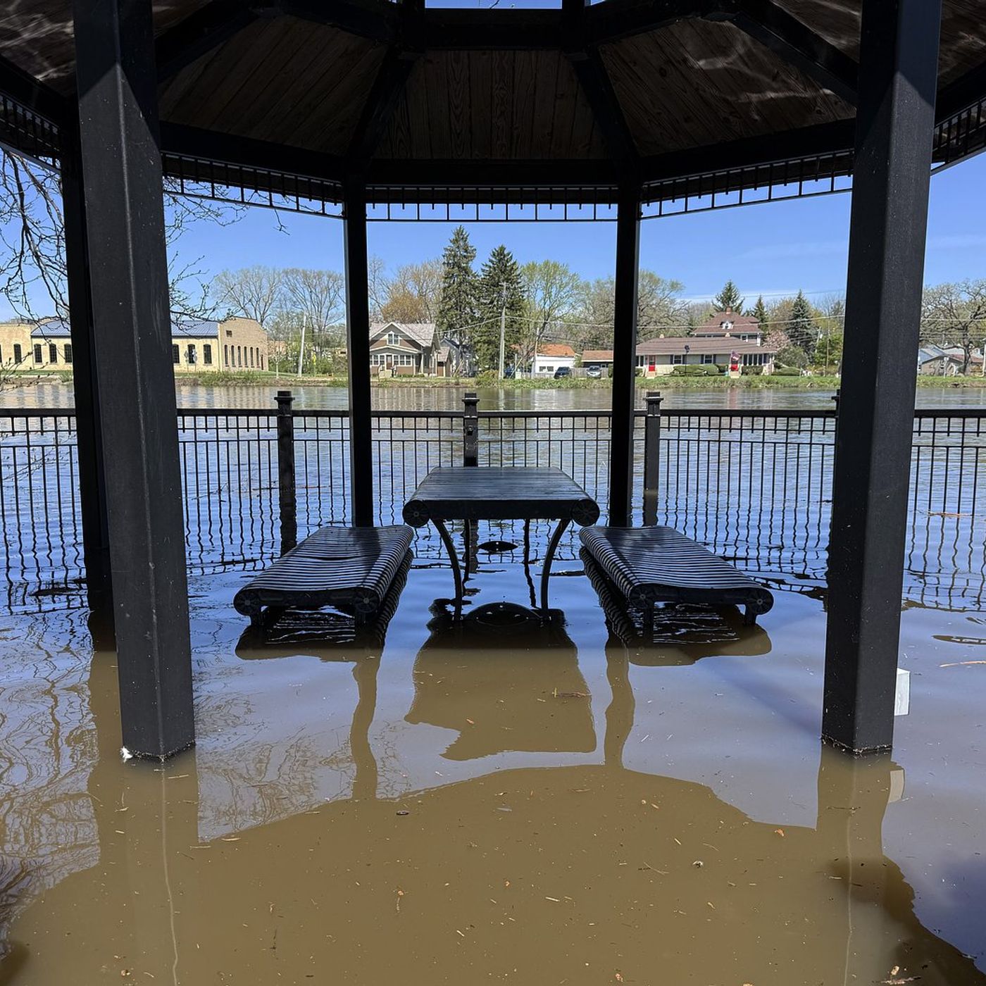 When will Fox River recede to its banks? Not for many days – if it stays dry episode artwork