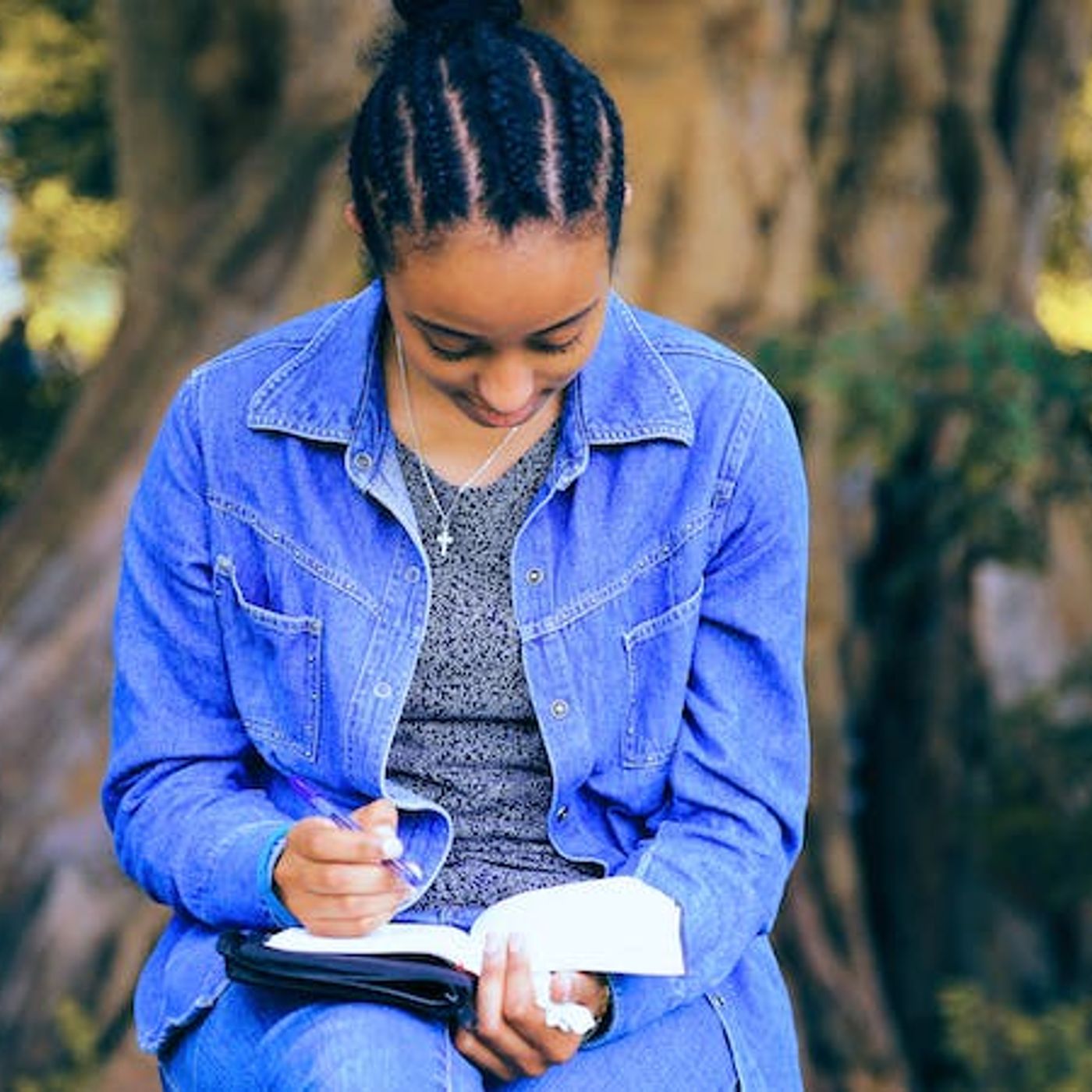 How to Lead Teens Deeper into Their Bibles