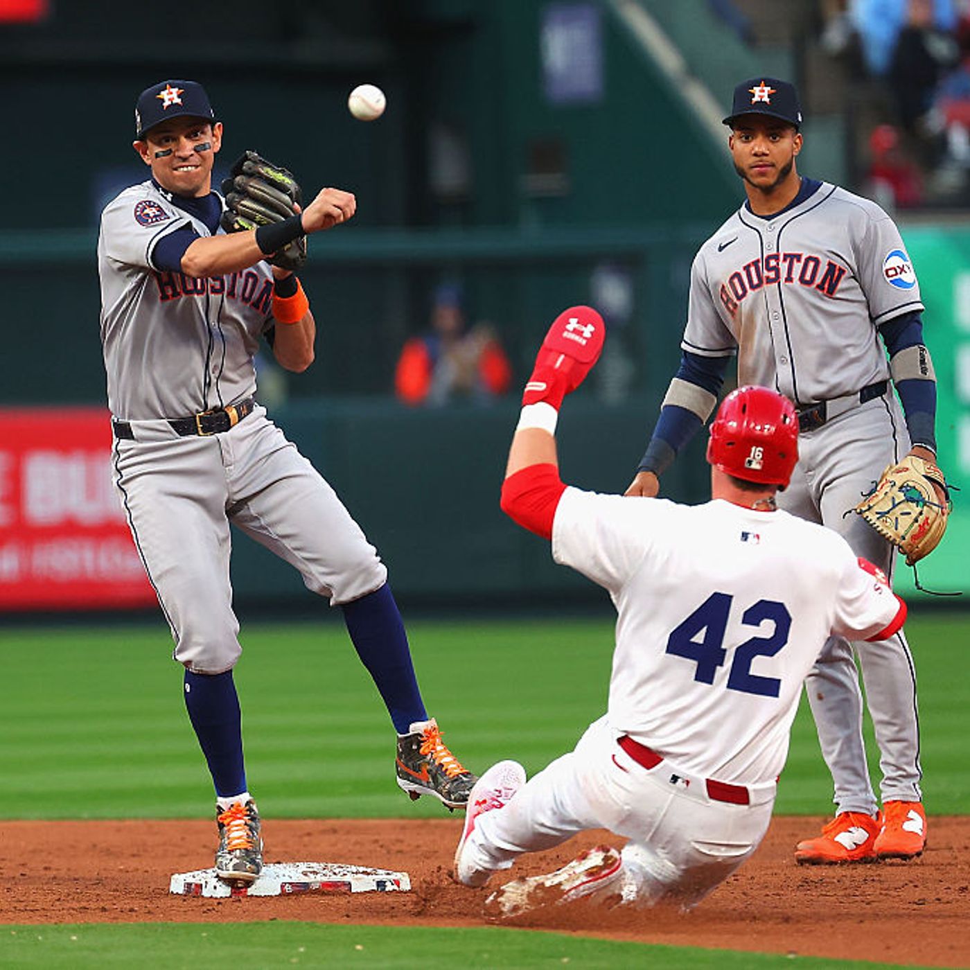 Astros Lose Again... What Is Going On? Does The NBA Even Think The Rockets Are A Threat?