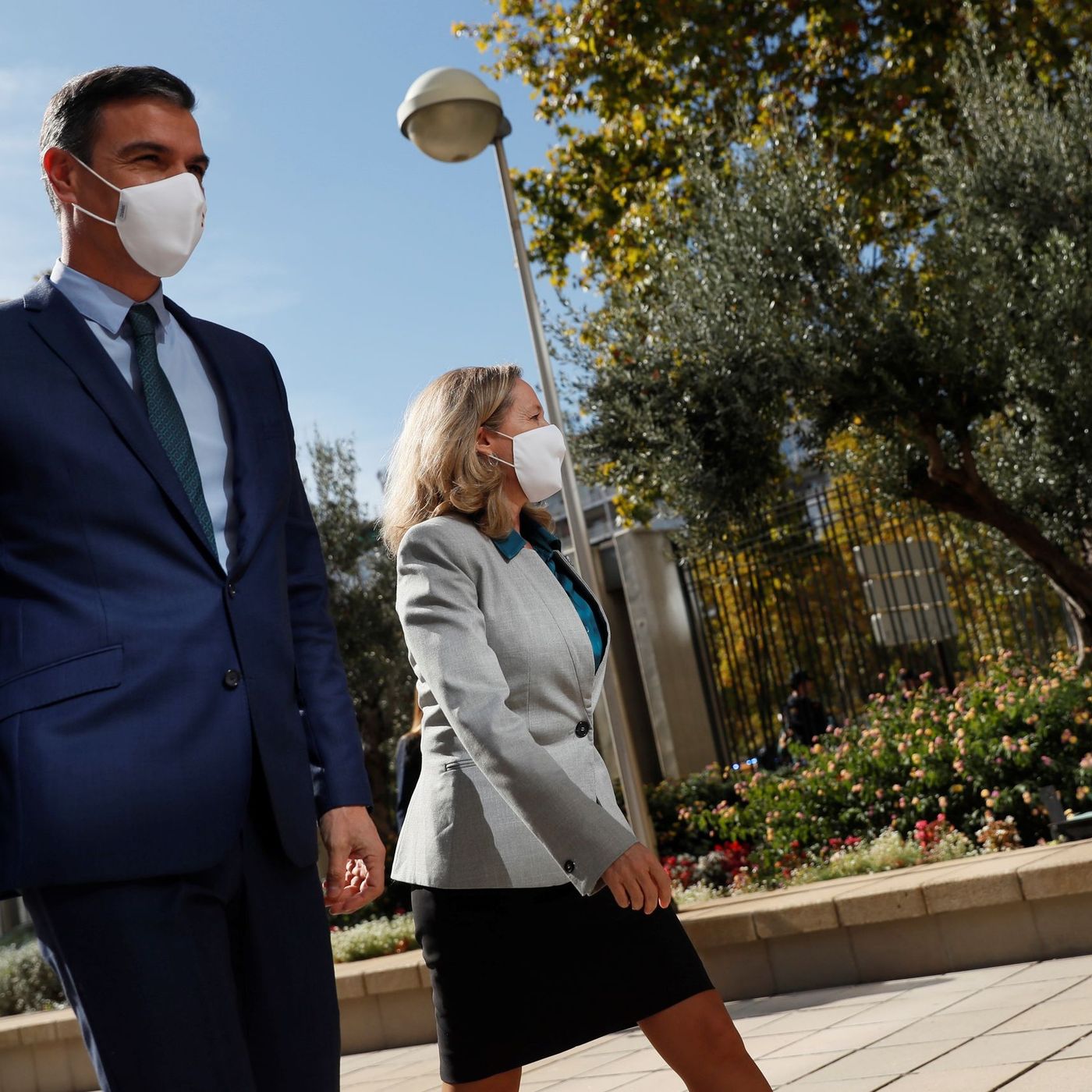 Tertulia de La Trinchera: Los errores de la pandemia