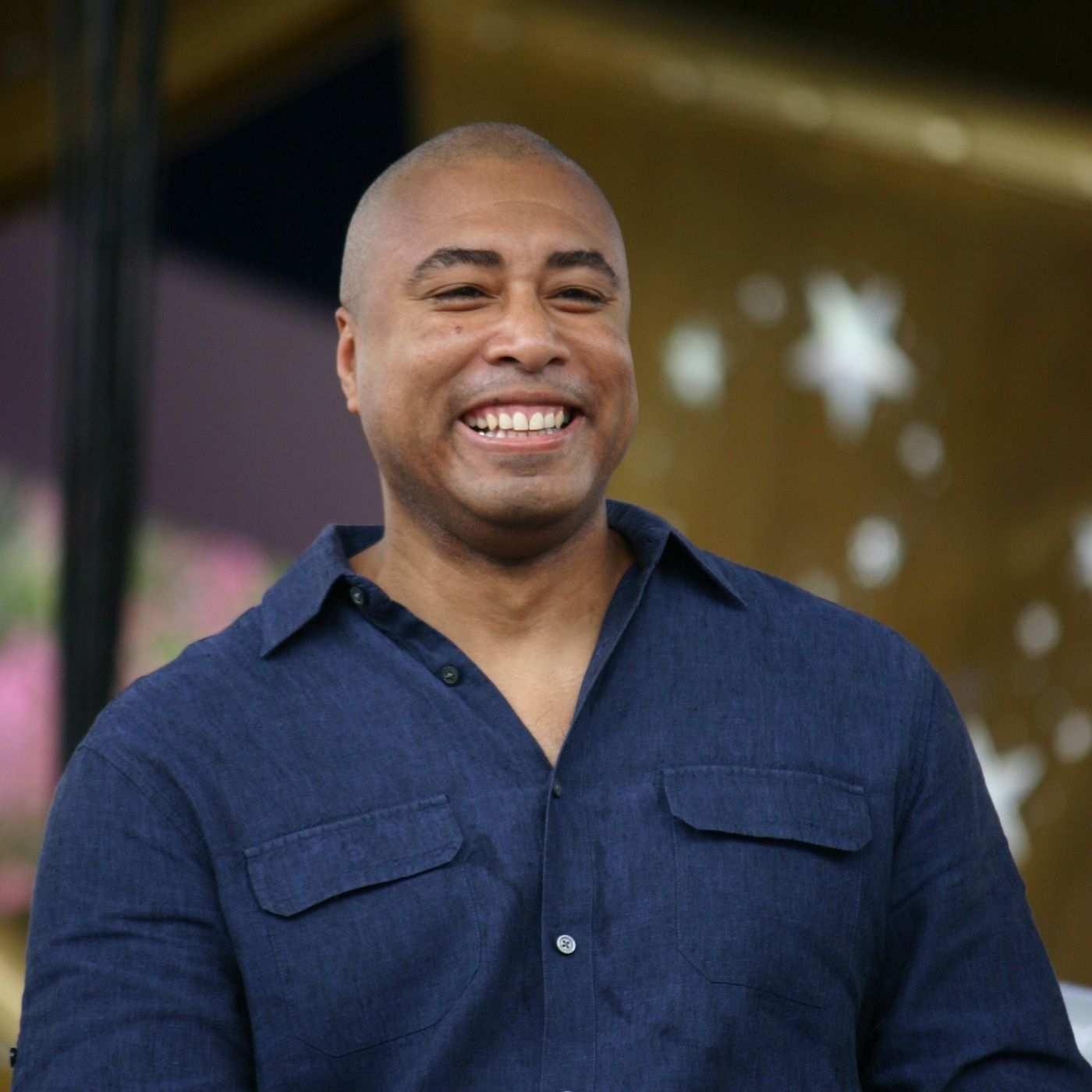 080- A Commitment to Excellence: Bernie Williams