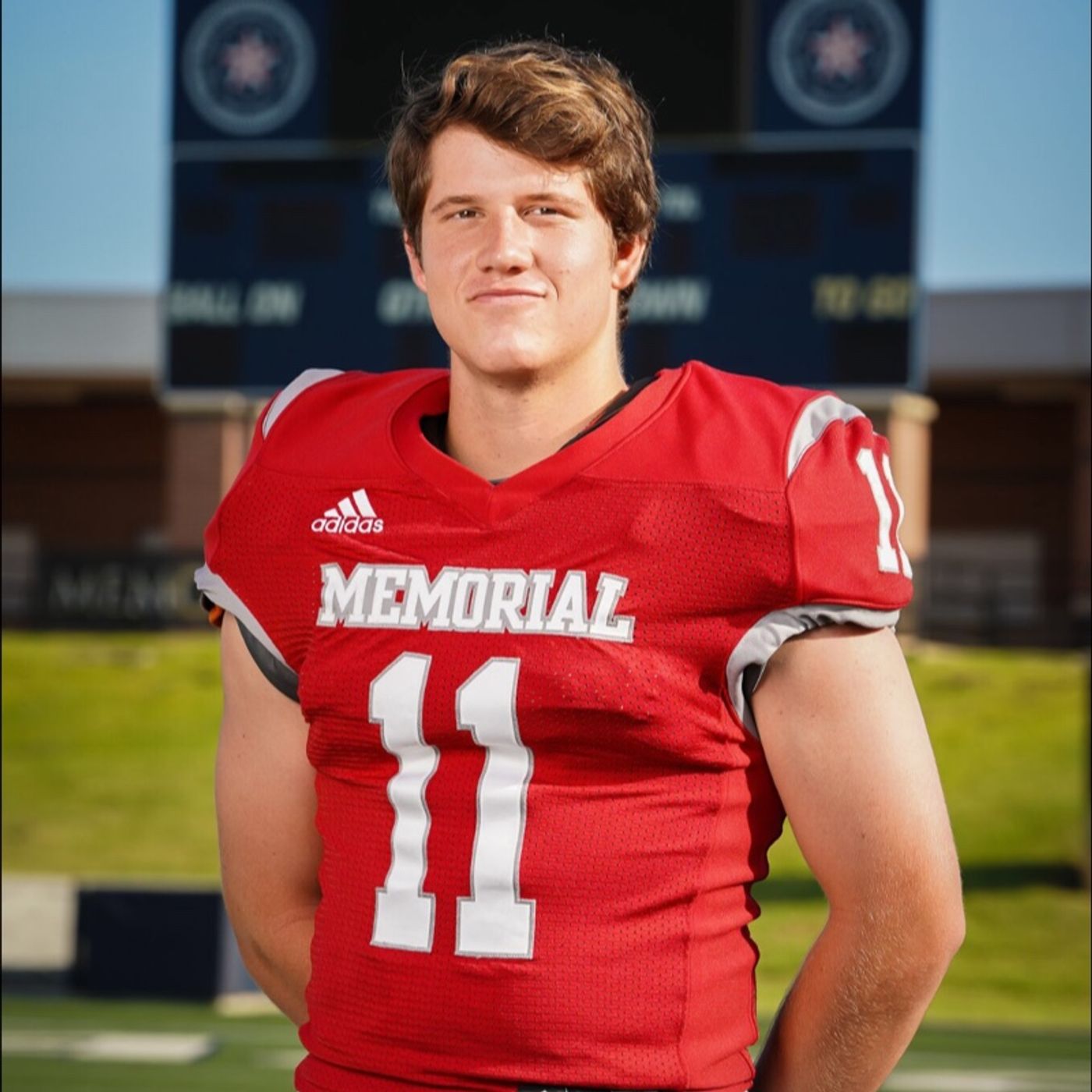 Memorial Quarterback Matthew Sanders