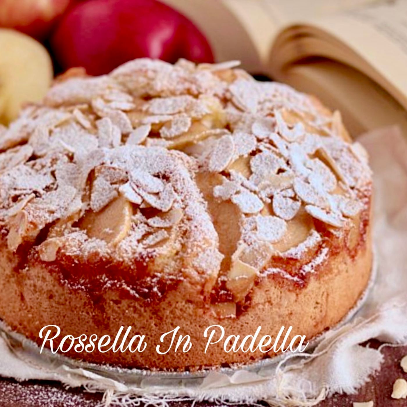Torta di mele con farina d’avena e mandorle