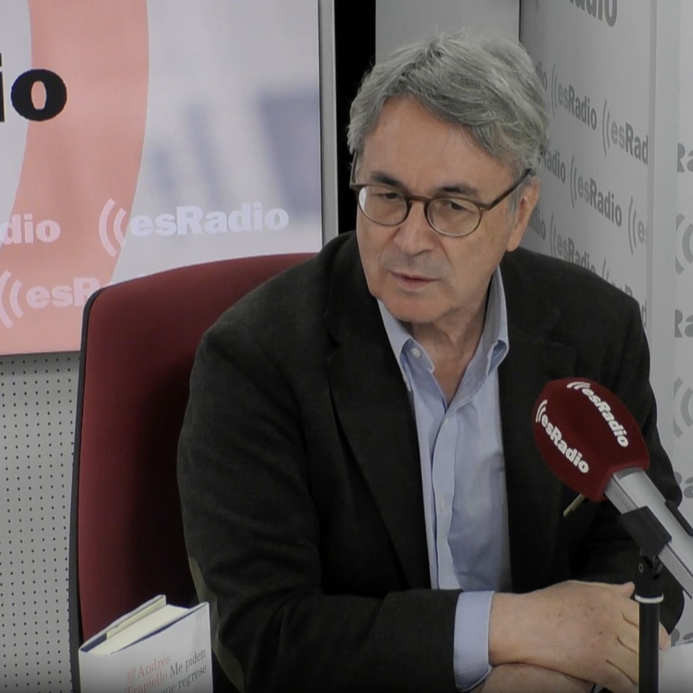 Los Libros: 'Me piden que regrese', de Andrés Trapiello