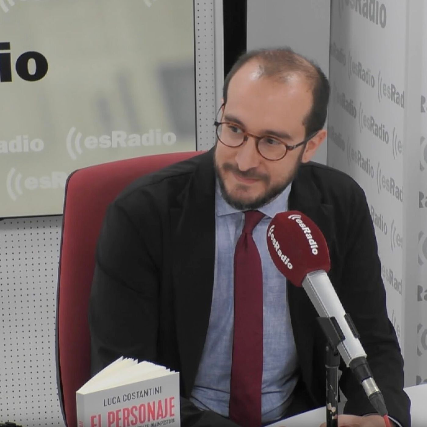 Jiménez Losantos entrevista a Luca Costantini por su libro sobre Errejón