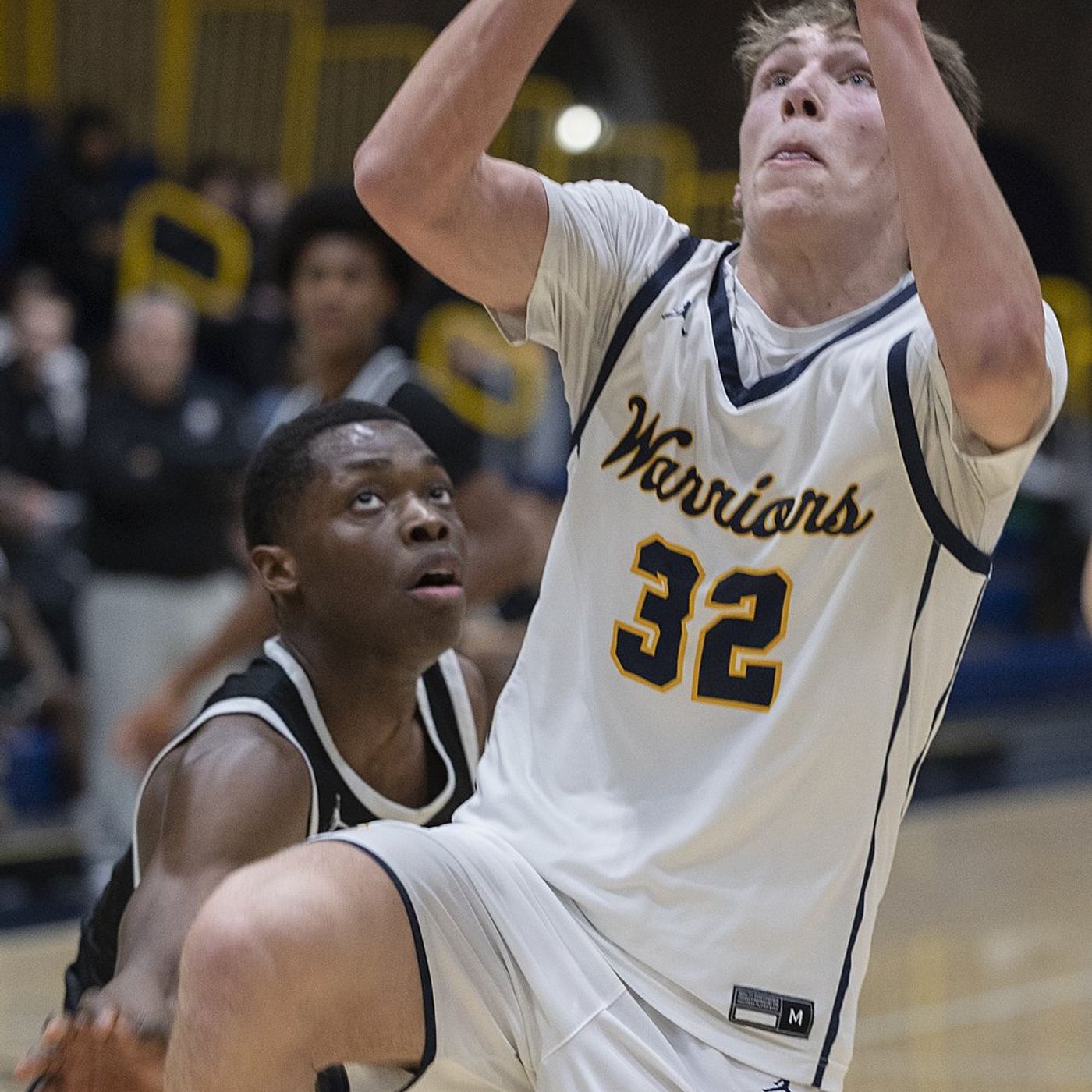 Jack Saathoff 33 rebounds away from Sterling’s single-season record, but Golden Warriors fall to Galesburg episode artwork