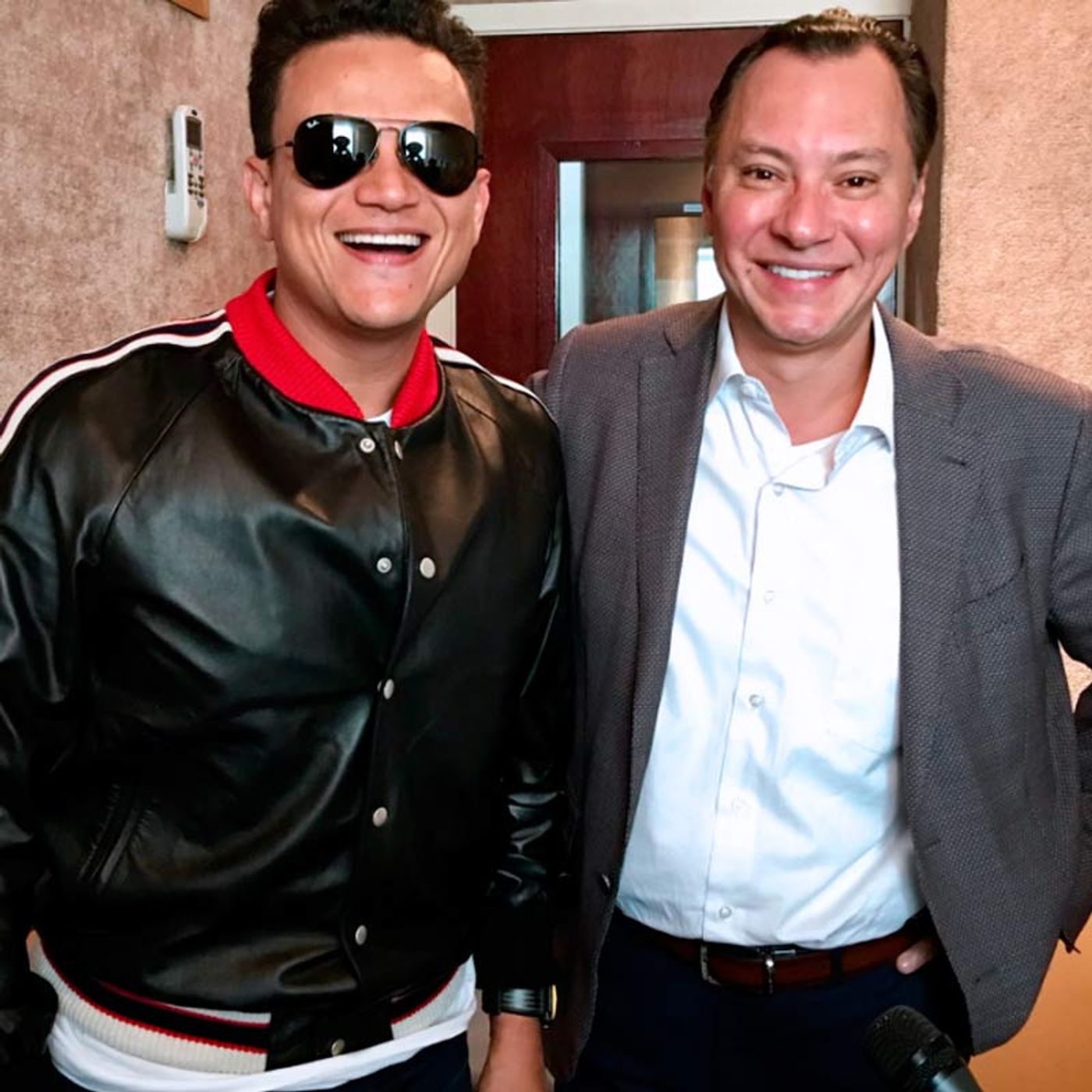 Esfera:Silvestre Dangond en Hoy con Mariano