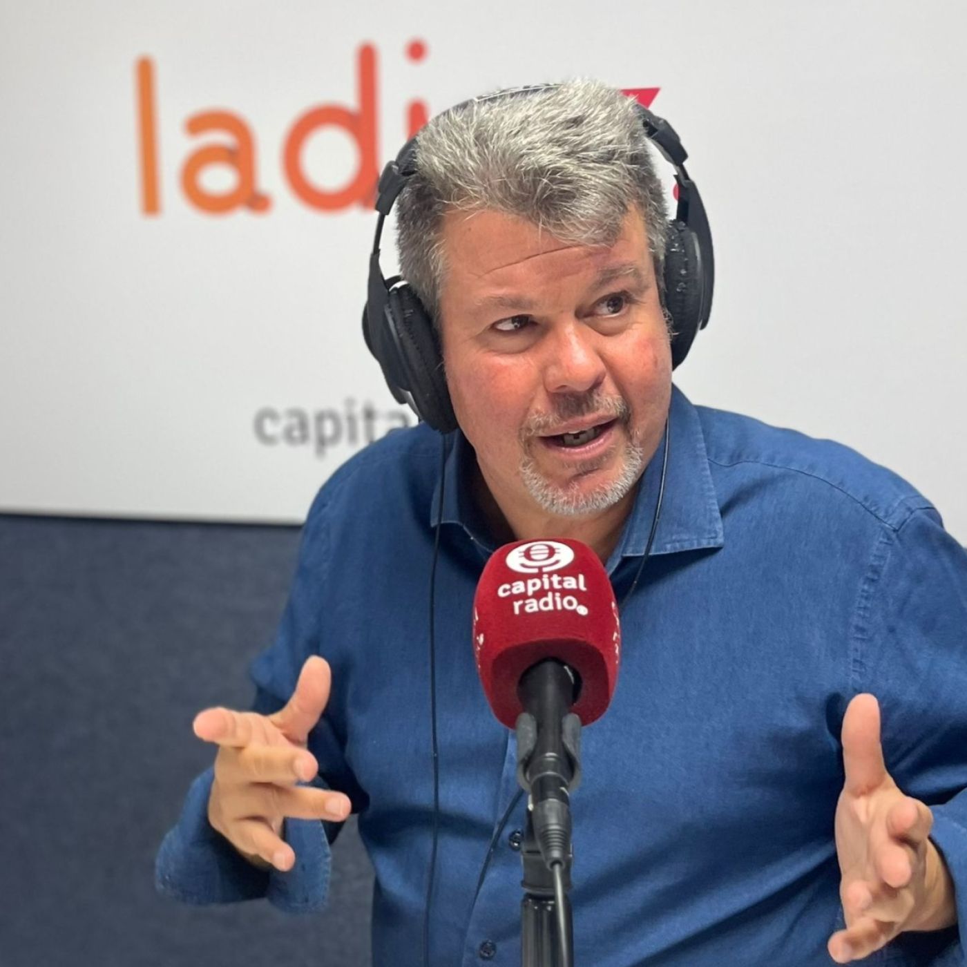 La Diez Capital Radio