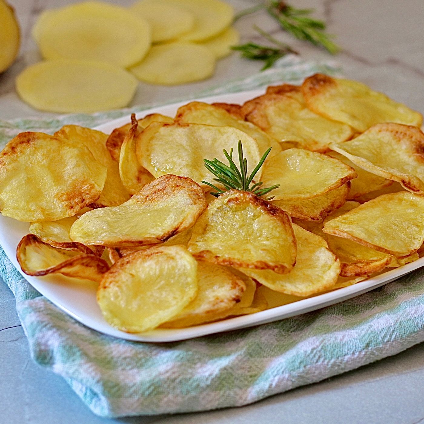 Chips di patate croccantissime, NO FRITTE e NON UNTE, sono irresistibili! episode artwork