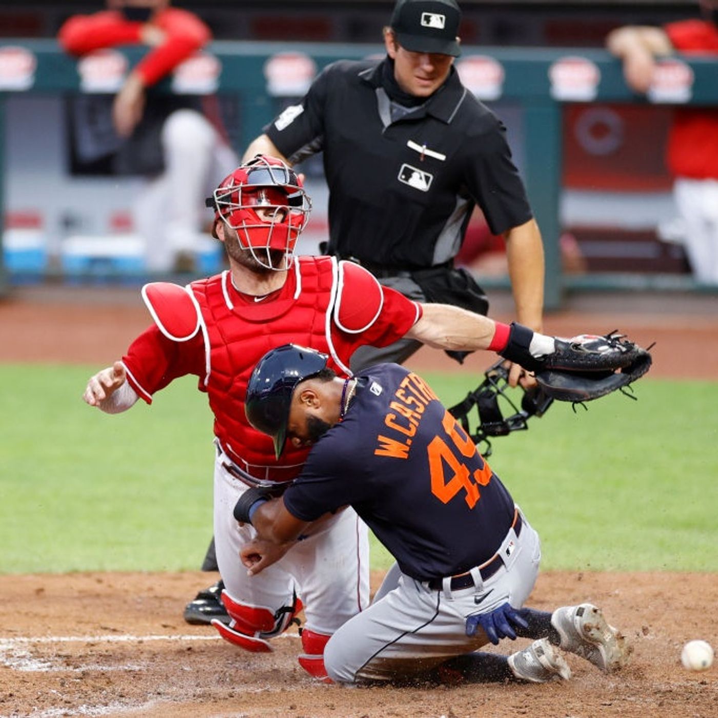 Dr. Fauci’s First Pitch, Tigers’ Playoff Potential, College Football’s Outlook in 2020, Food & Drink You Hate, & Tigers Open Season Tonight episode artwork