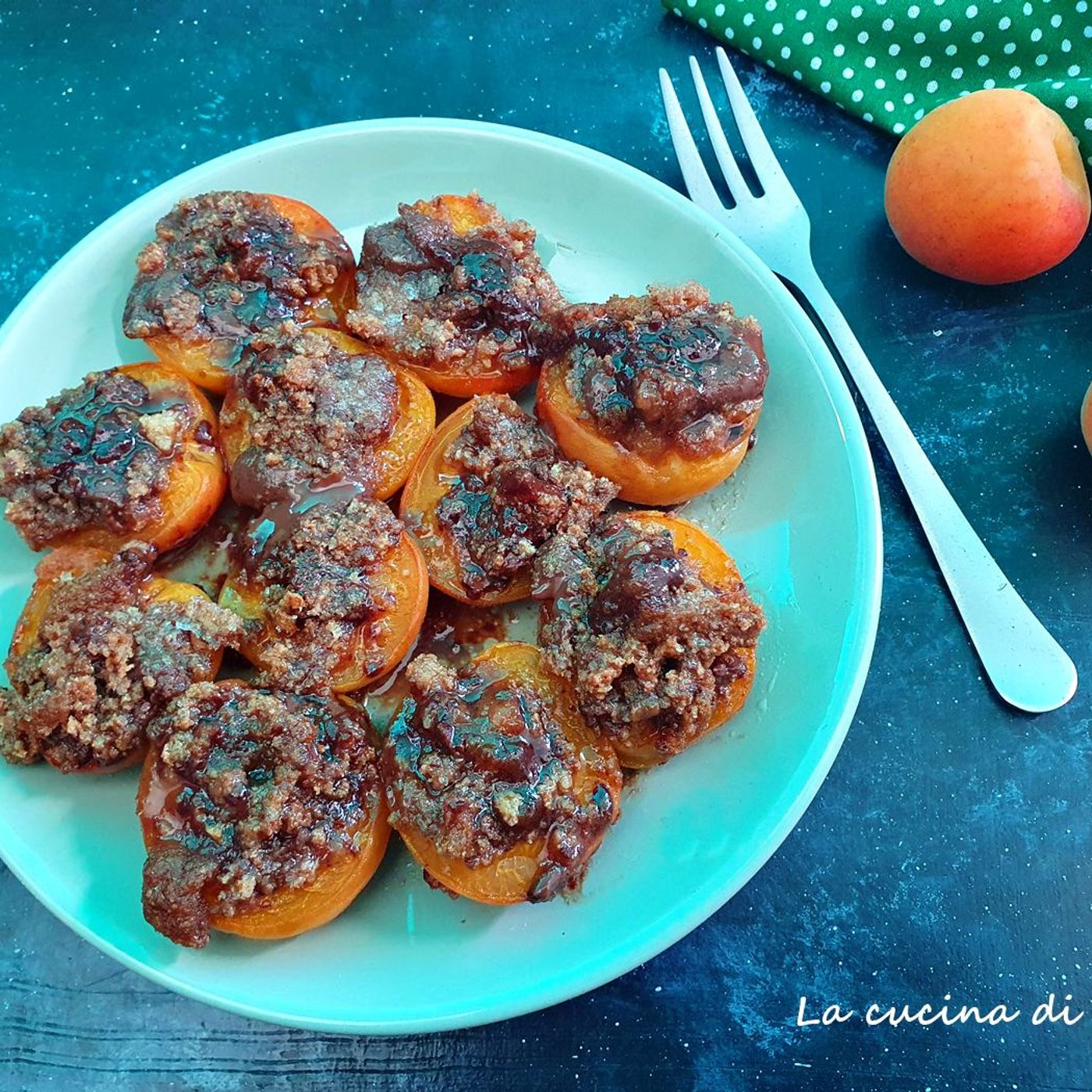 Albicocche ripiene al forno con amaretti e cioccolato fondente episode artwork